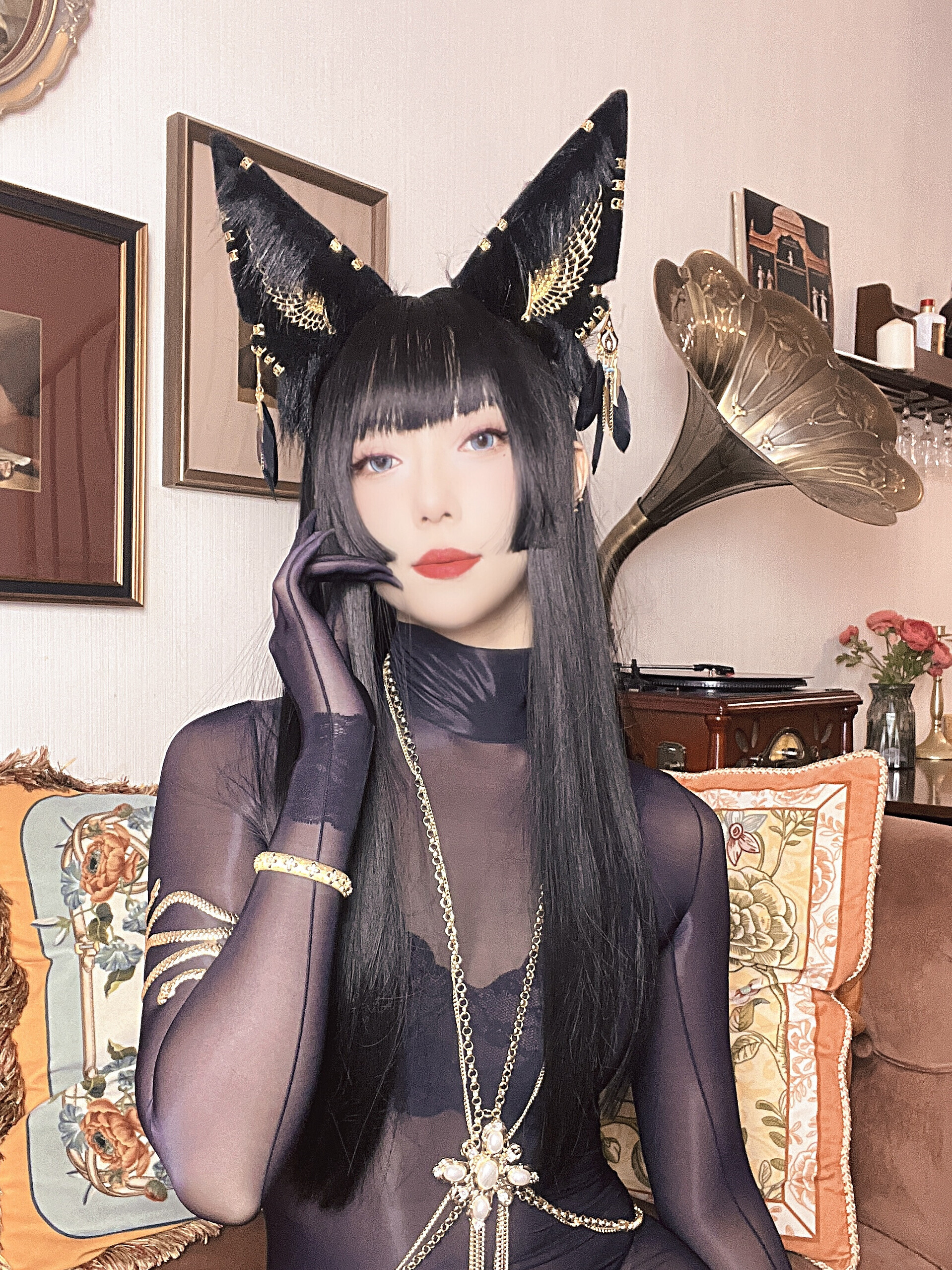 Money Lạnh Lạnh - Anubis