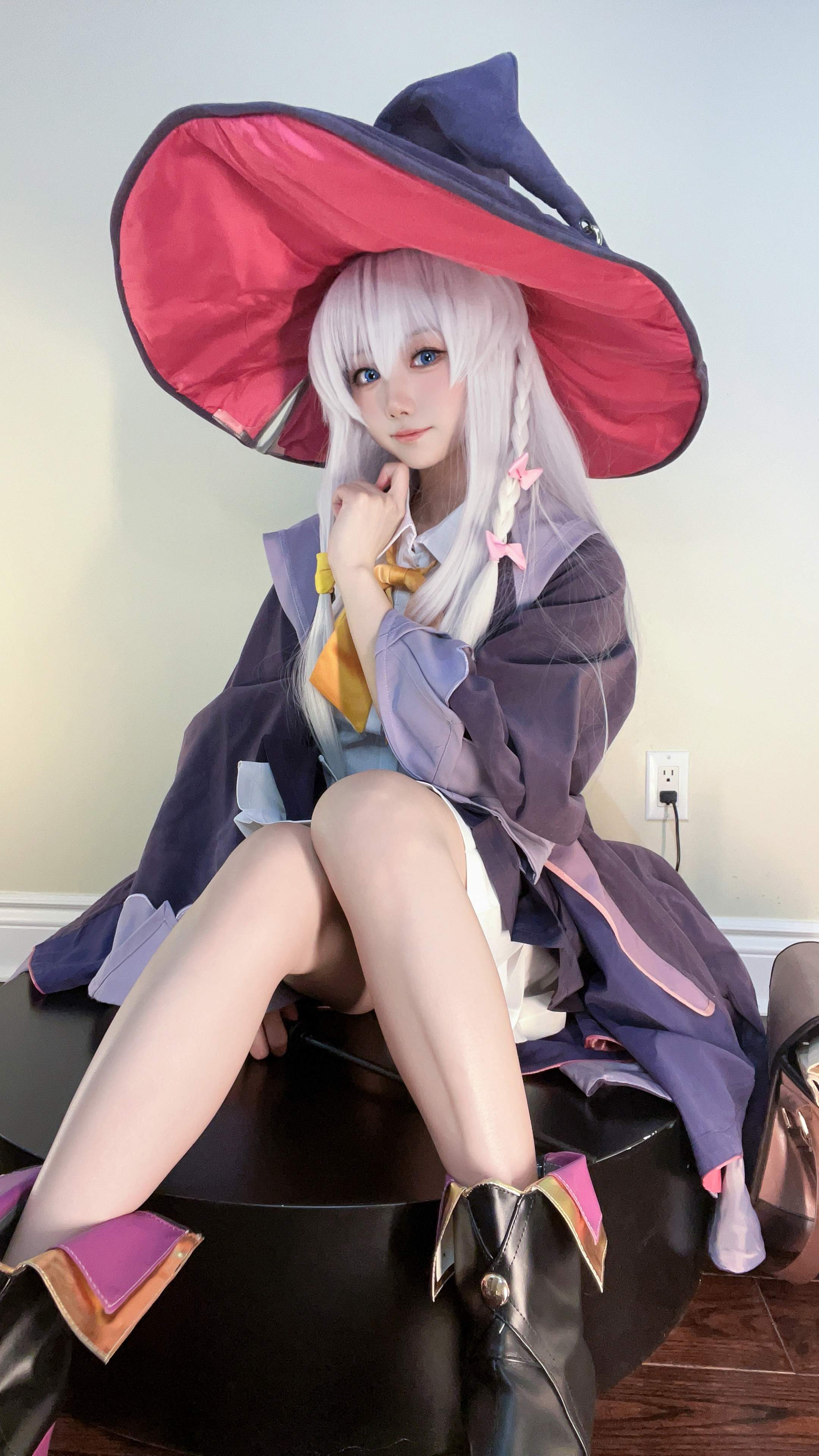 Kozuki AYA - The Witch's Journey Irena Selfie