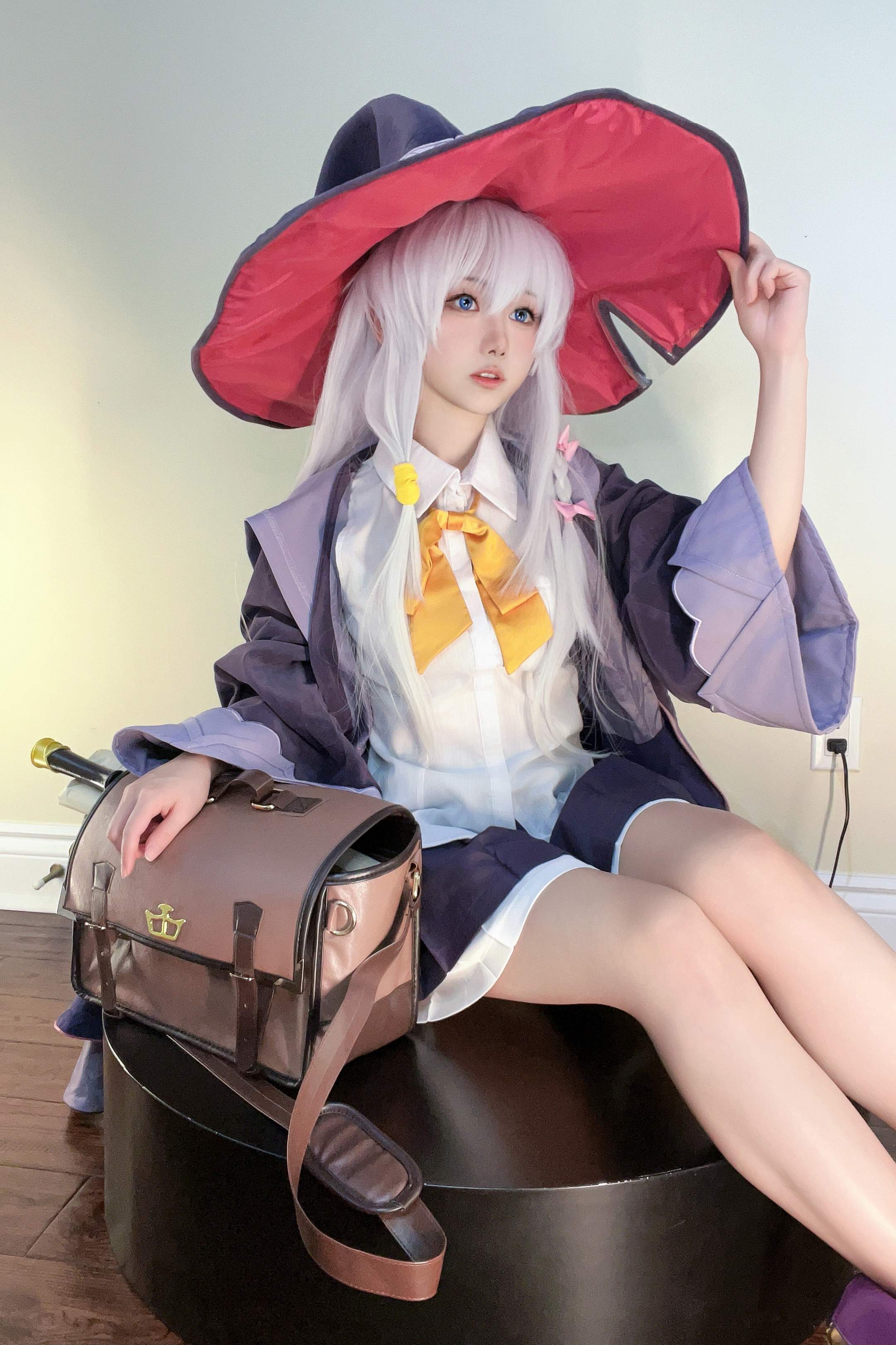 Kozuki AYA - The Witch's Journey Irena Selfie