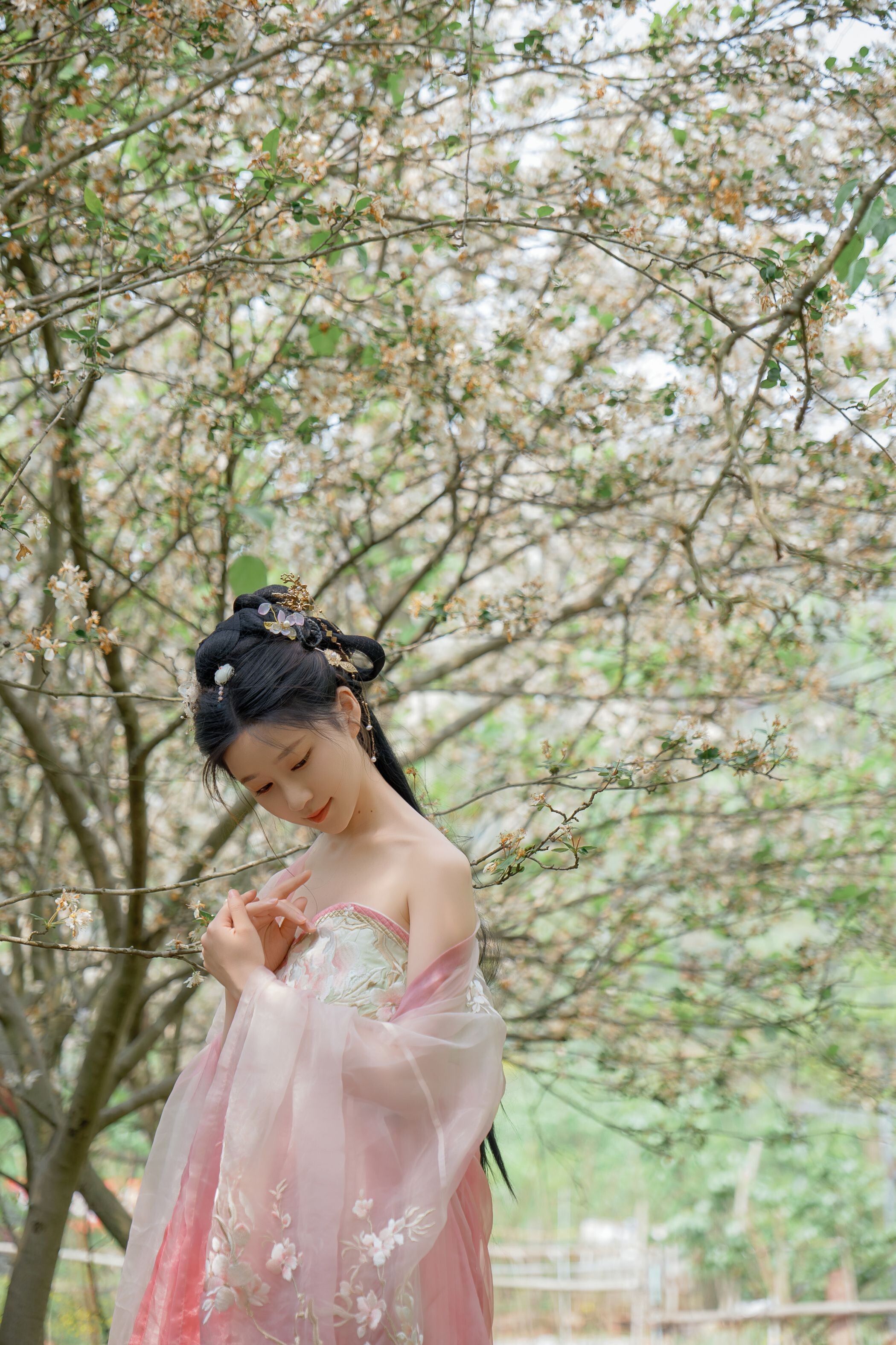 Niannian Nnian 해당선 고장 야외 화보