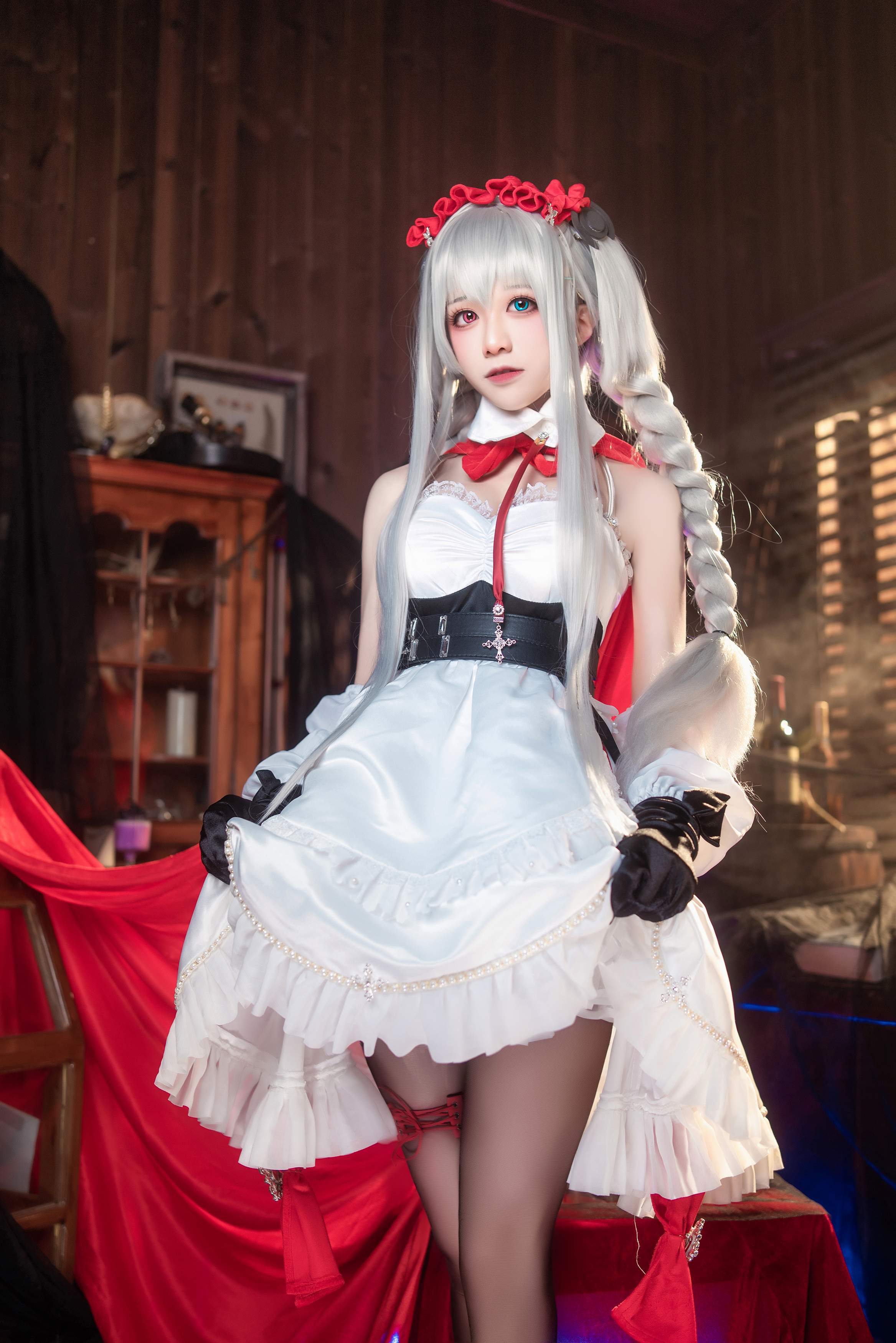 Tomoyo-chan - Azur Lane Elbing Little Red Hood