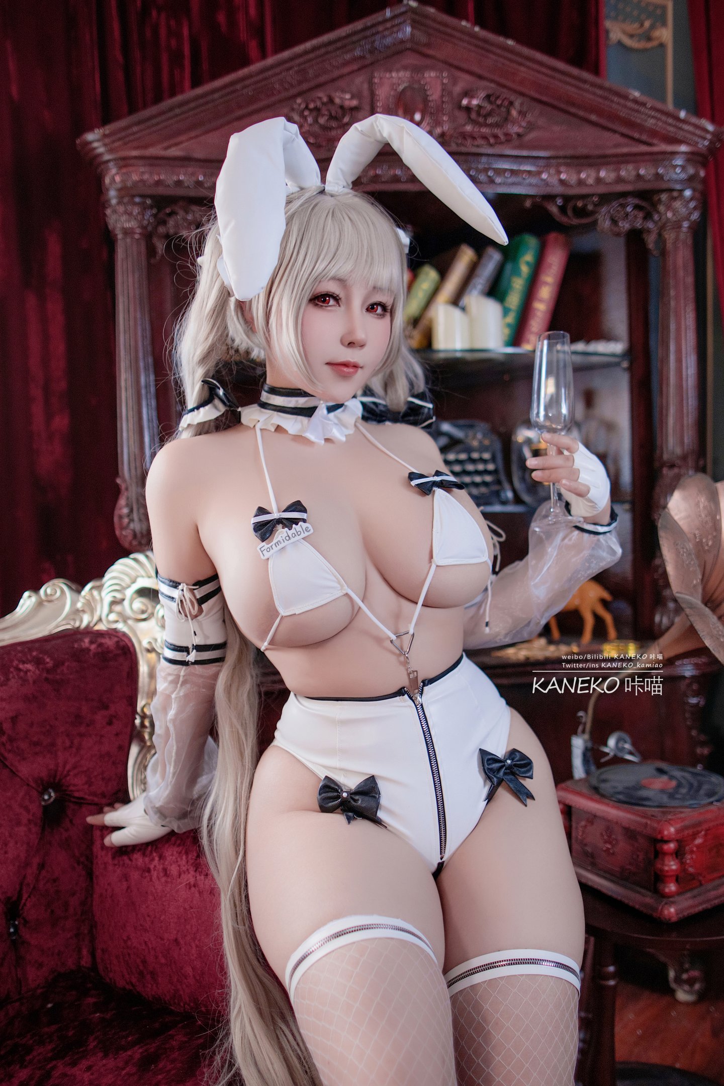 KANEKO_咔喵 - Azur Lane Formidable Bunny Girl