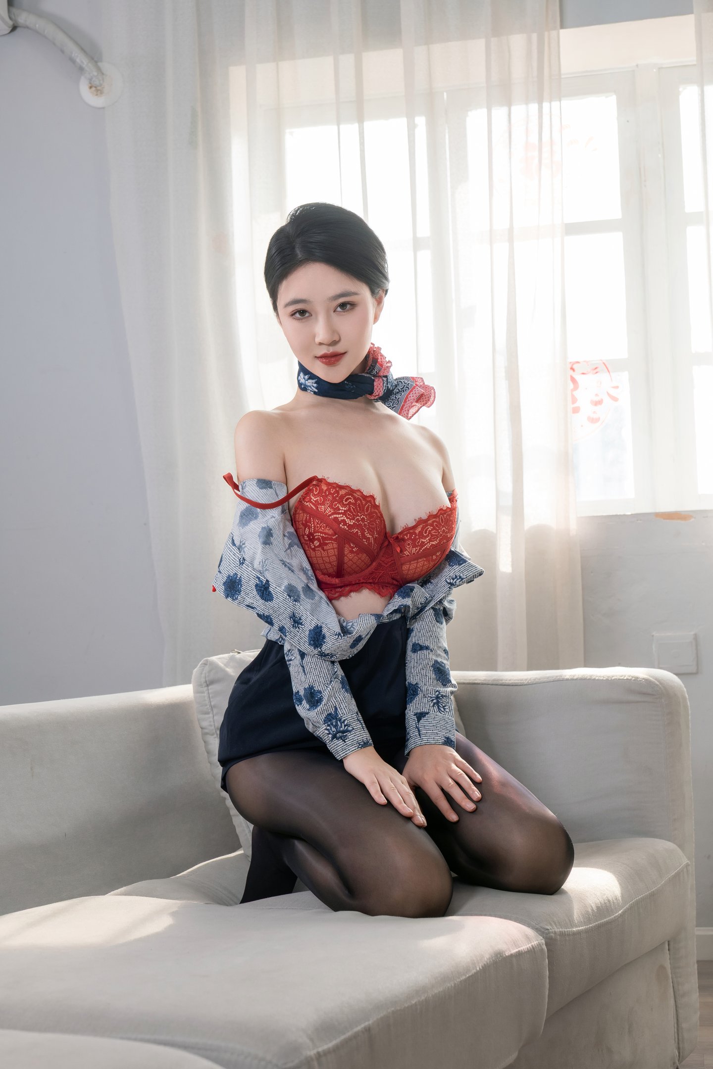 Nian Nian - Flight Attendant 2 84P