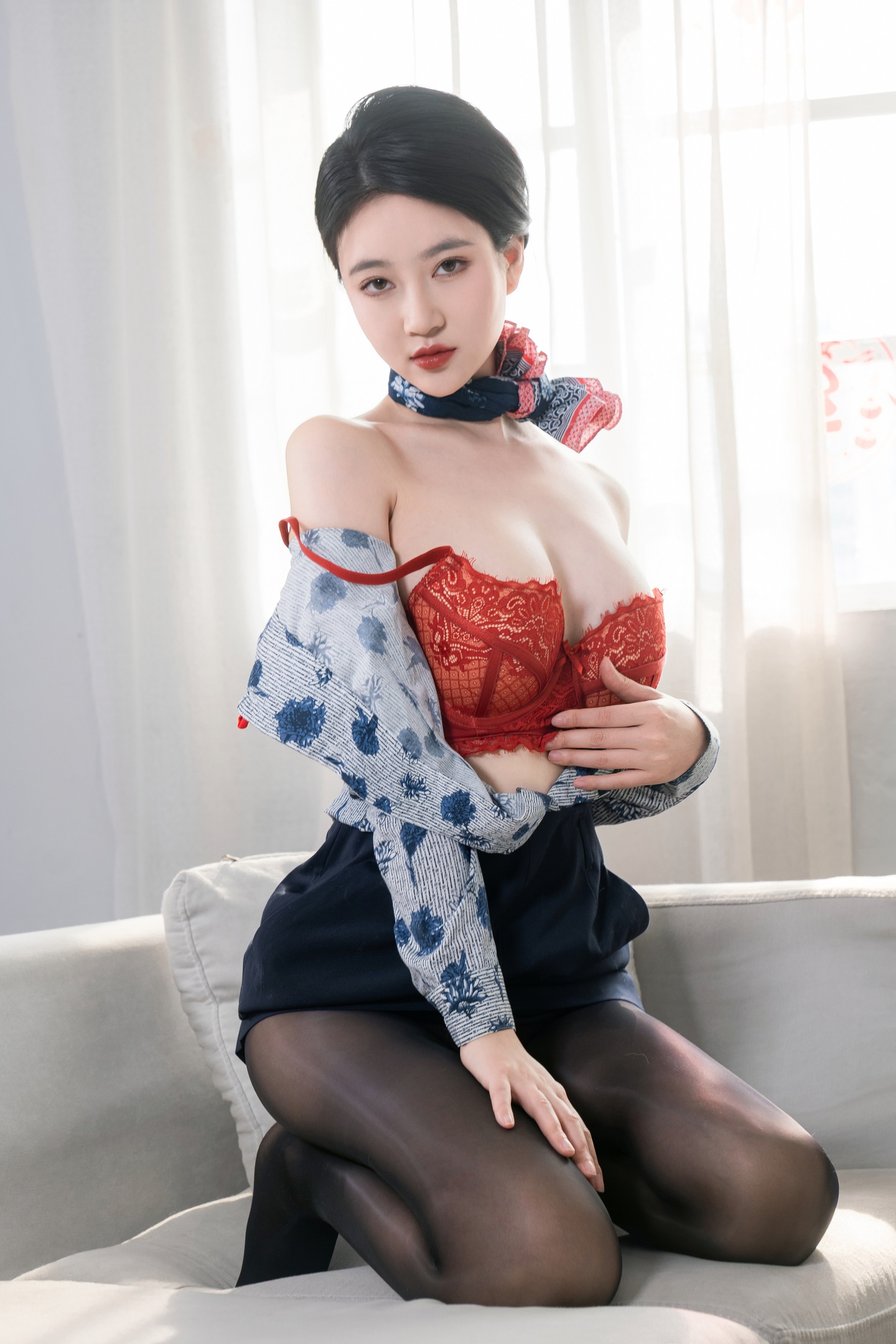 Niên Niên - Không Giả 2 84P
