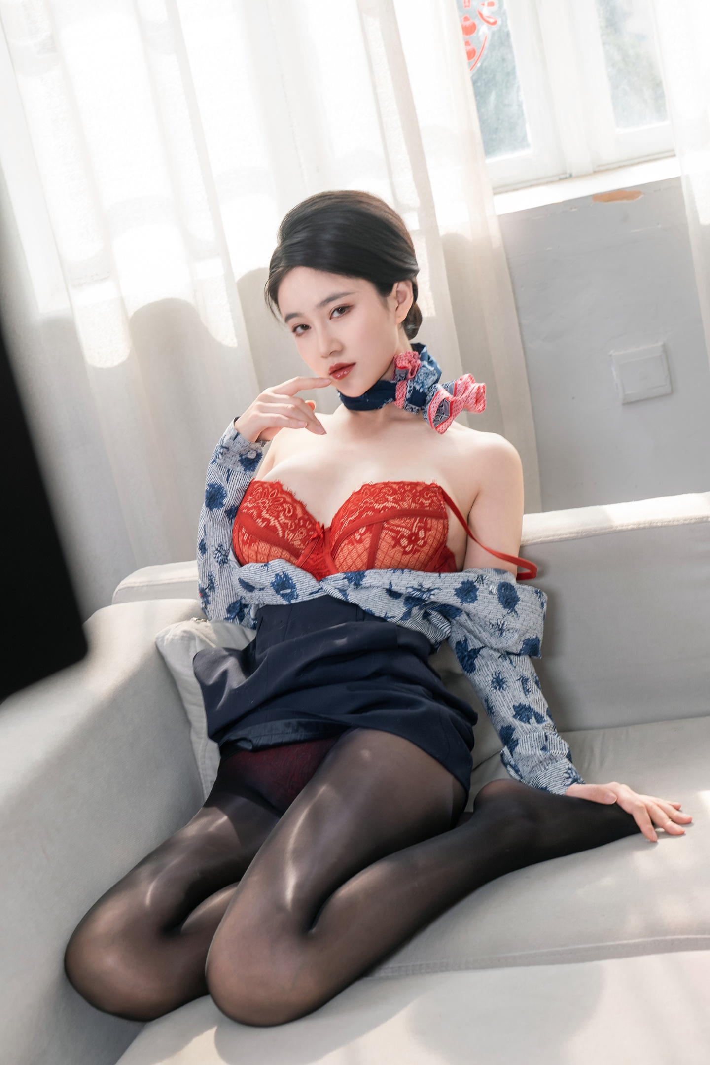 Niên Niên - Không Giả 2 84P