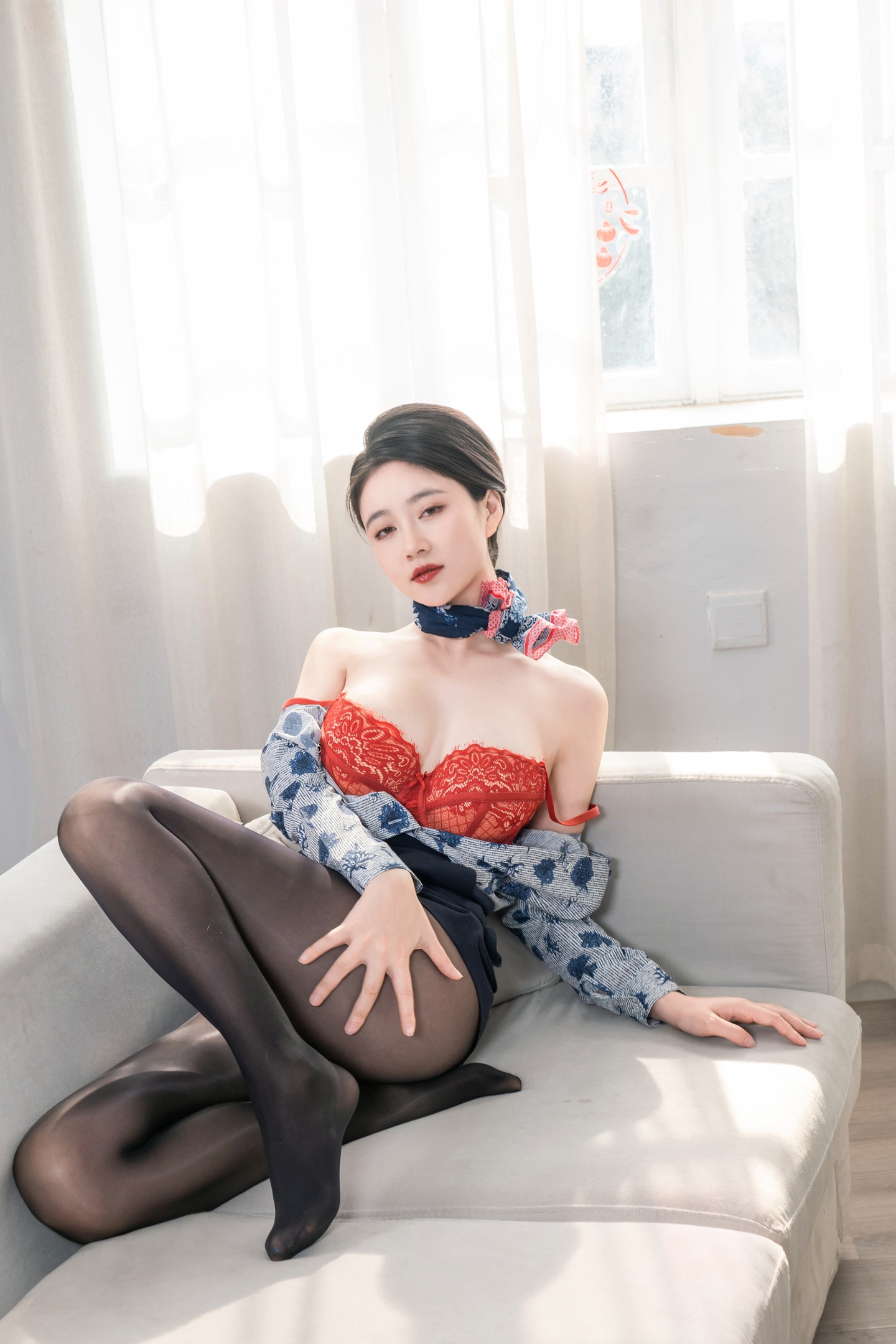 Niên Niên - Không Giả 2 84P