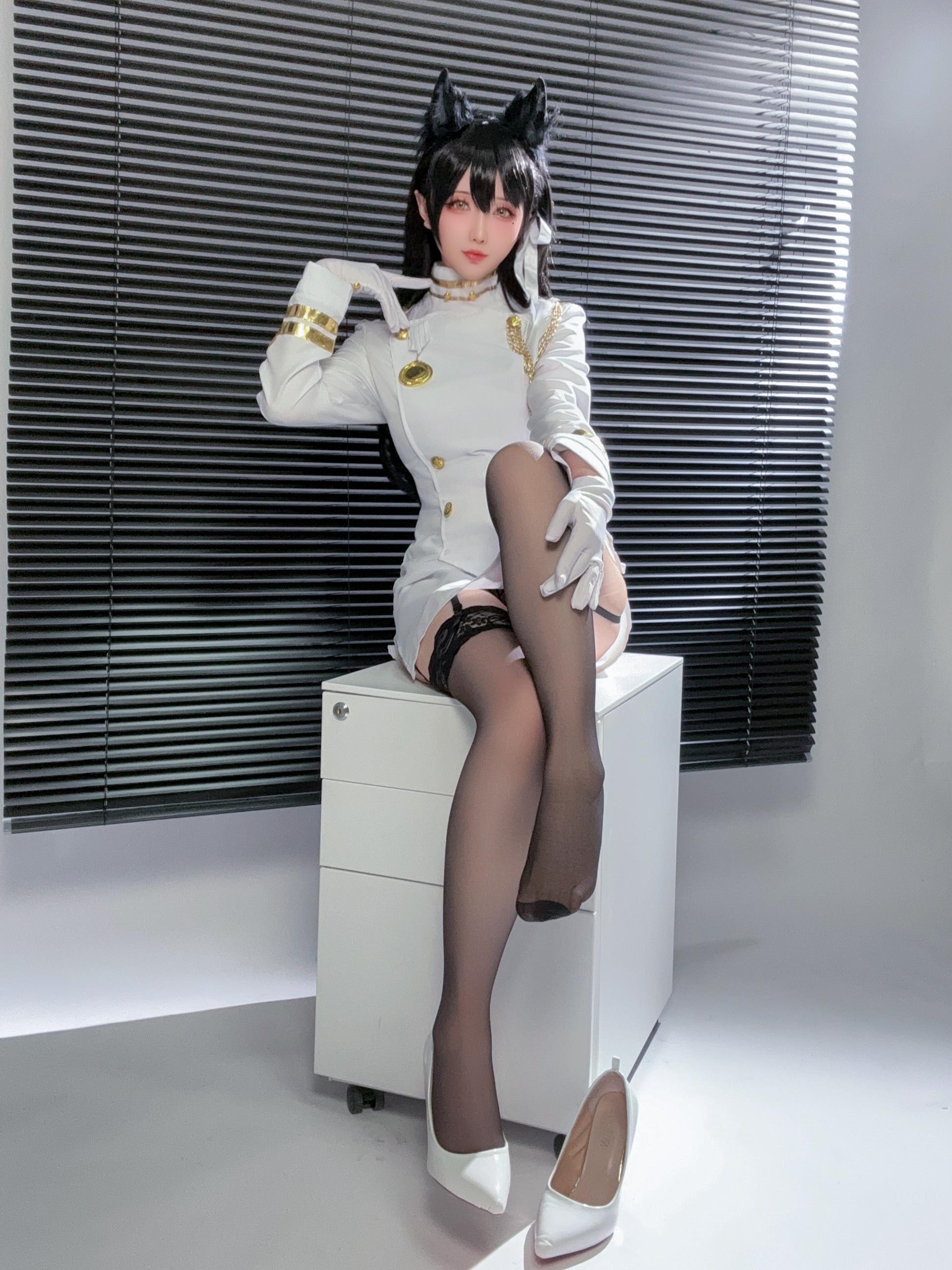 Xing Zhi Chi Chi - Azur Lane Atago