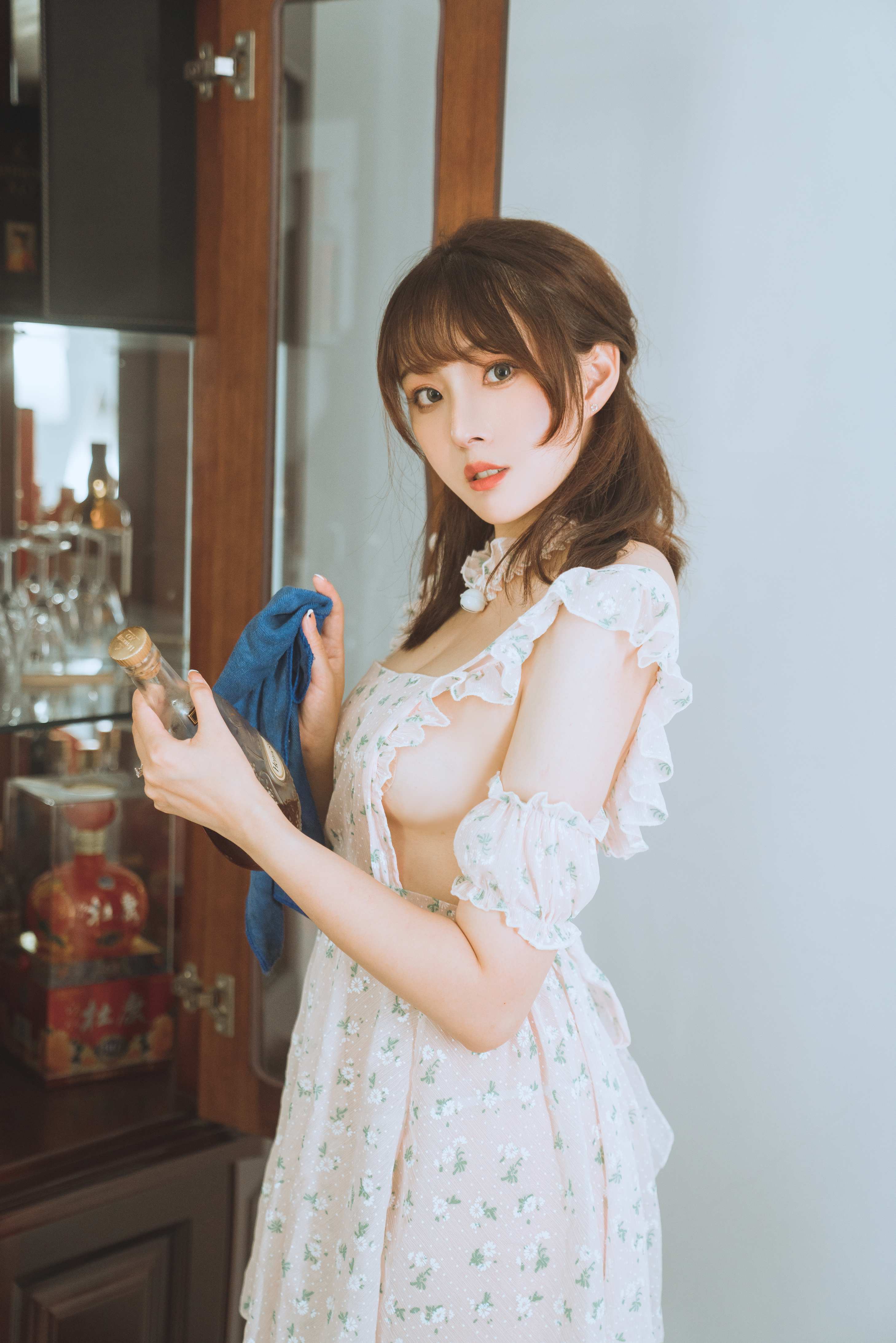 夏夏子 - 花柄エプロン55P