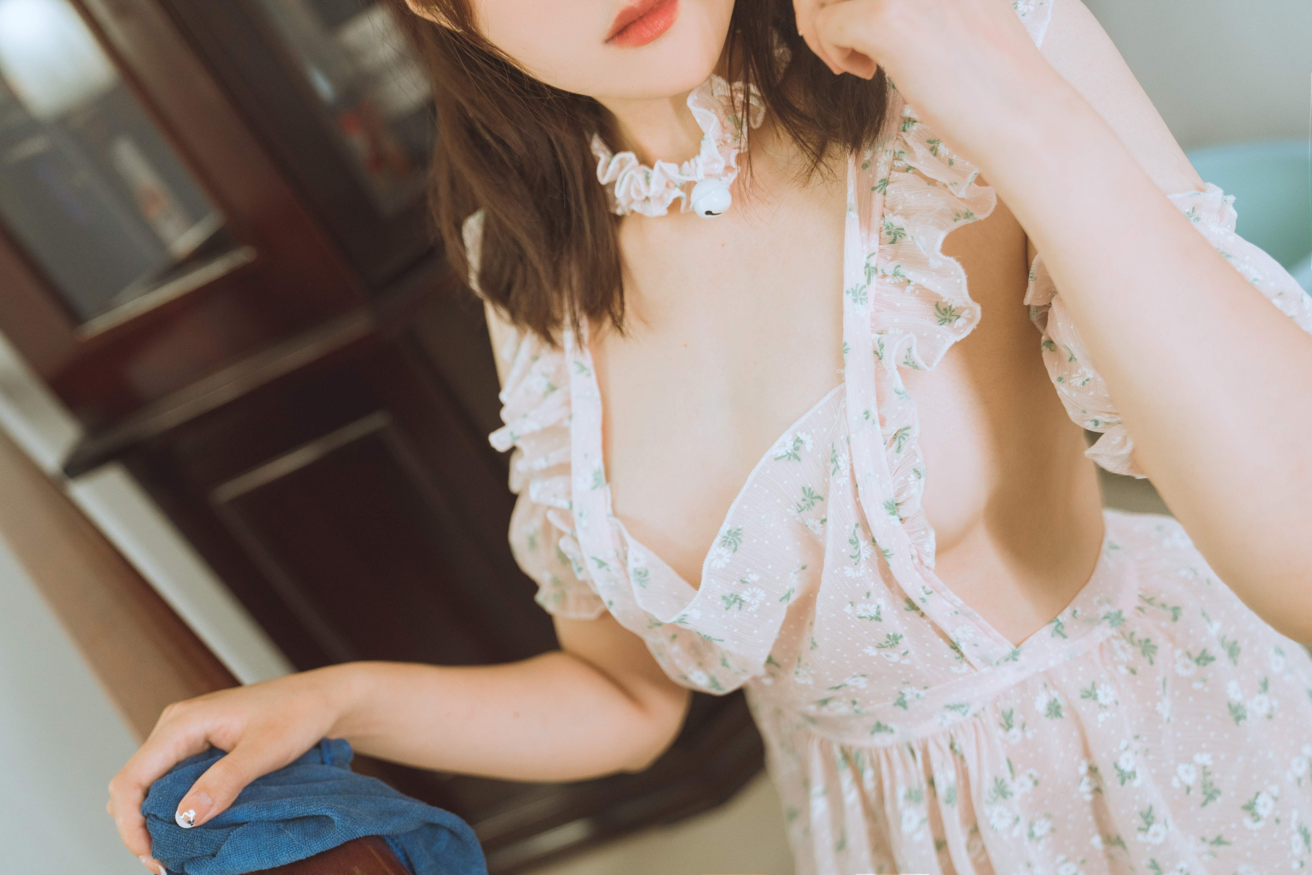 夏夏子 - 花柄エプロン55P