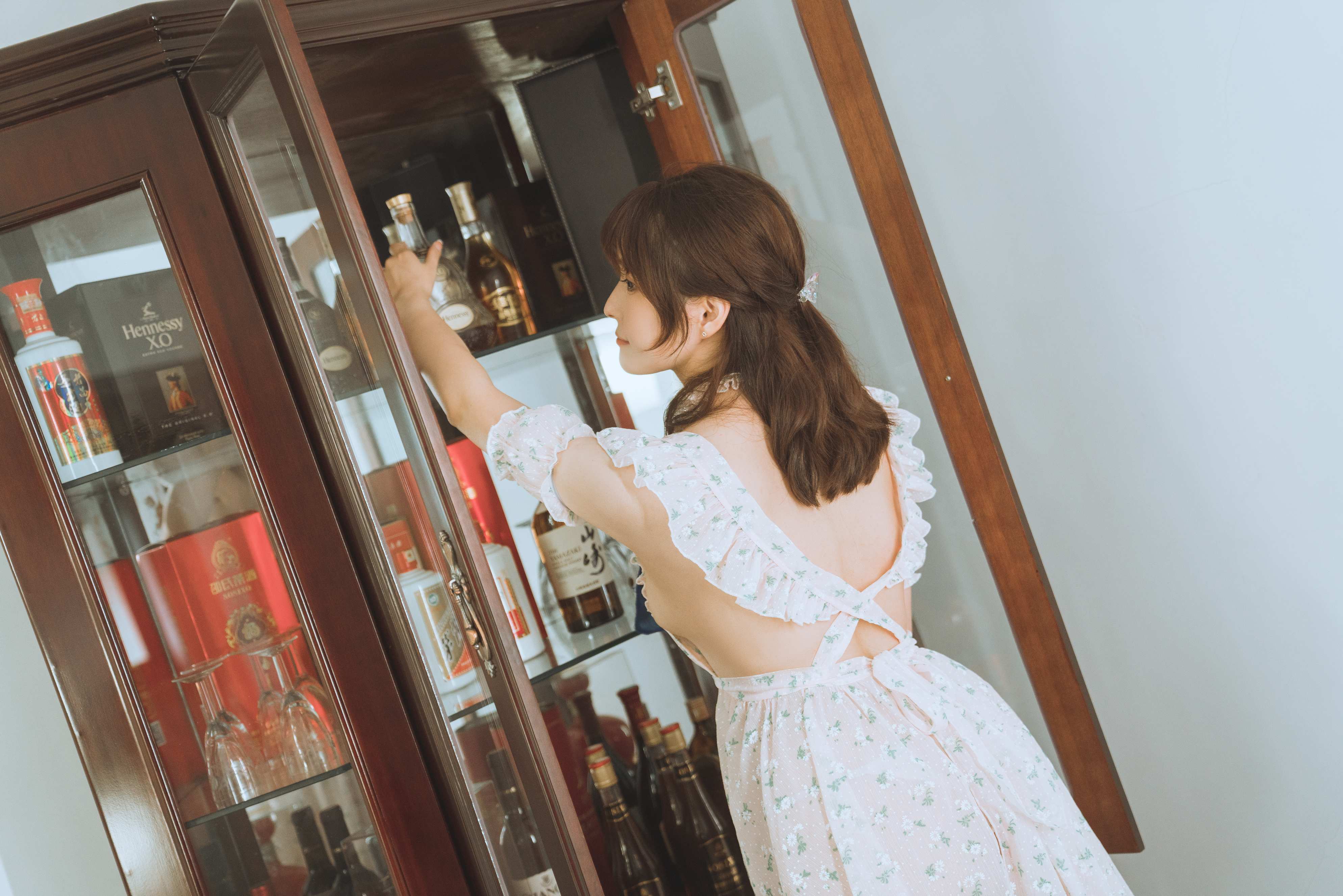 Natsuko夏夏子 - Floral Apron 55P