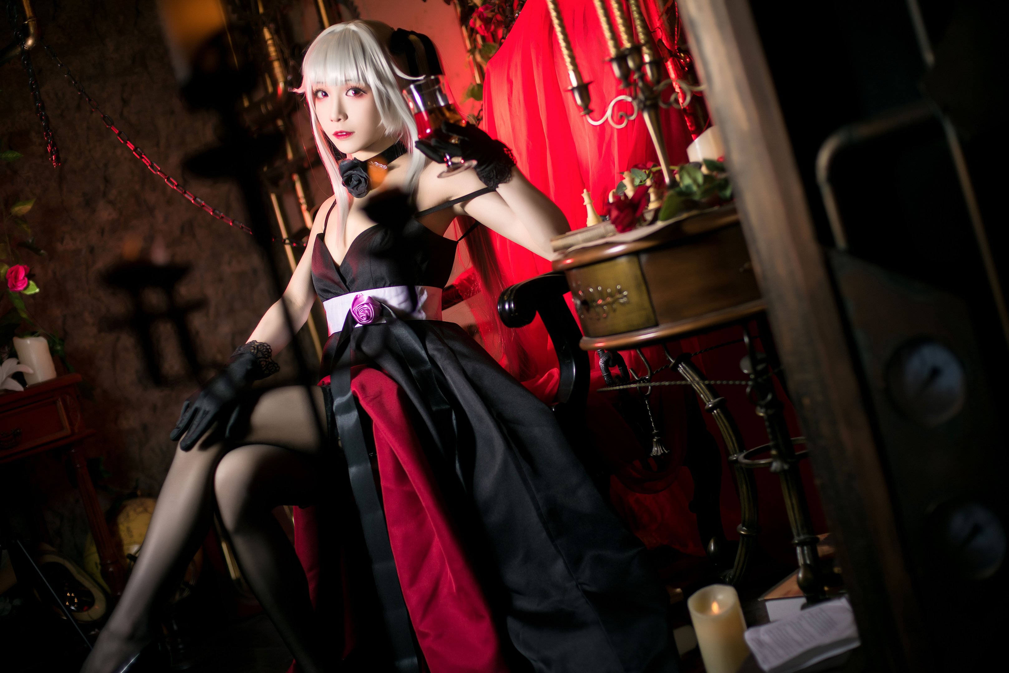 Tomoyo-chan - Wu Zhi Formal Dress & Swimsuit 30P