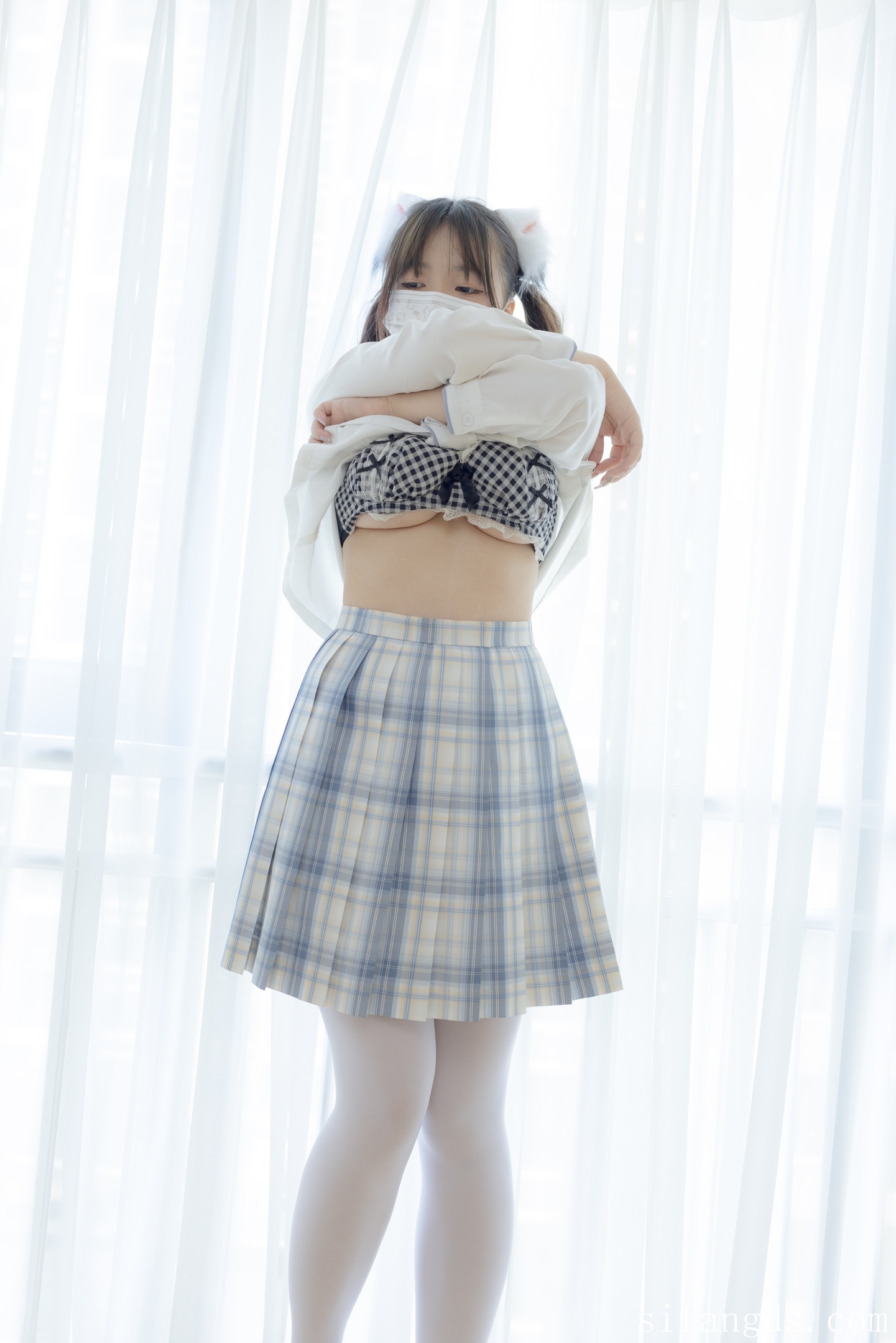 少女秩序 - 未流出美尻巨乳萝莉捆绑调教 180P1V | 写真ギャラリー更新