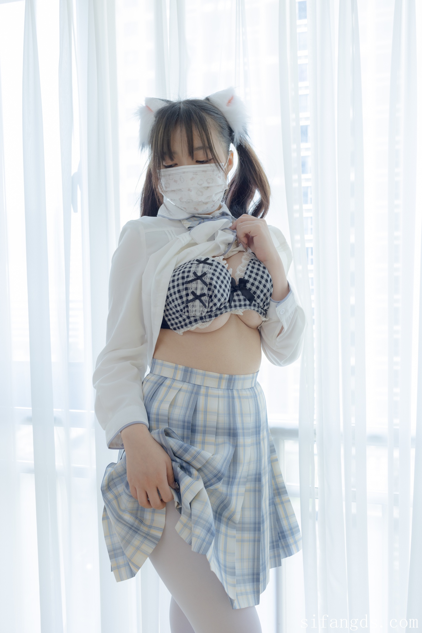 少女秩序 - 未流出美尻巨乳萝莉捆绑调教 180P1V | 写真ギャラリー更新