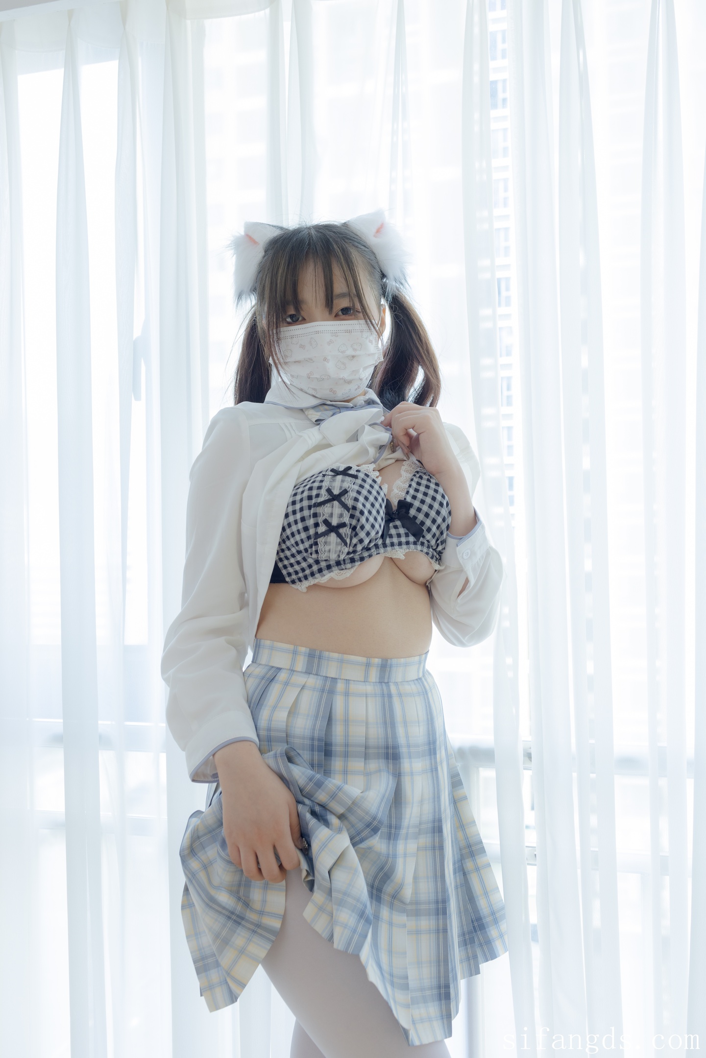 少女秩序 - 未流出美尻巨乳萝莉捆绑调教 180P1V | 写真ギャラリー更新
