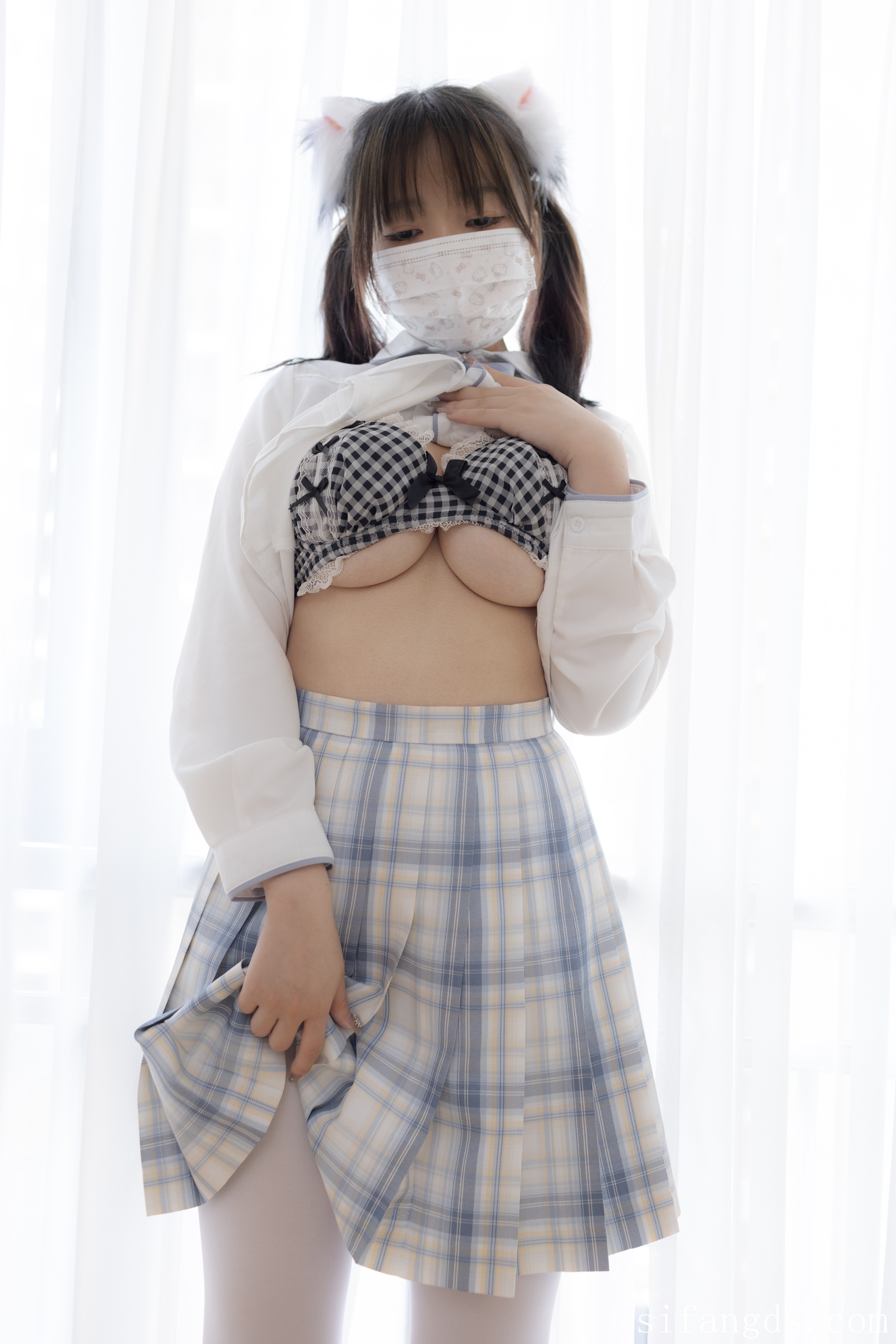 少女秩序 - 未流出美尻巨乳萝莉捆绑调教 180P1V | cập nhật thư viện ảnh