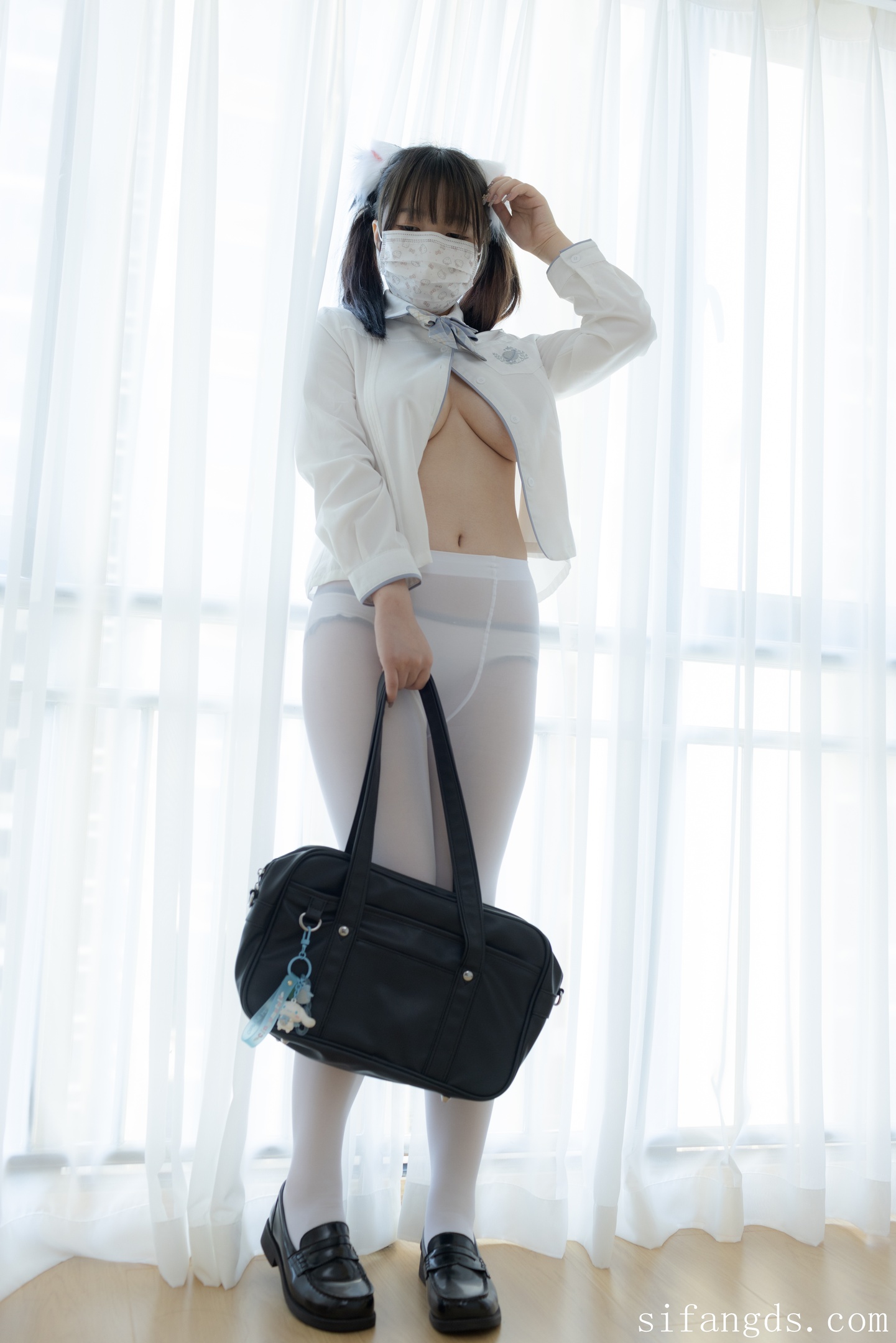 少女秩序 - 未流出美尻巨乳萝莉捆绑调教 180P1V | 94写真SEO精选