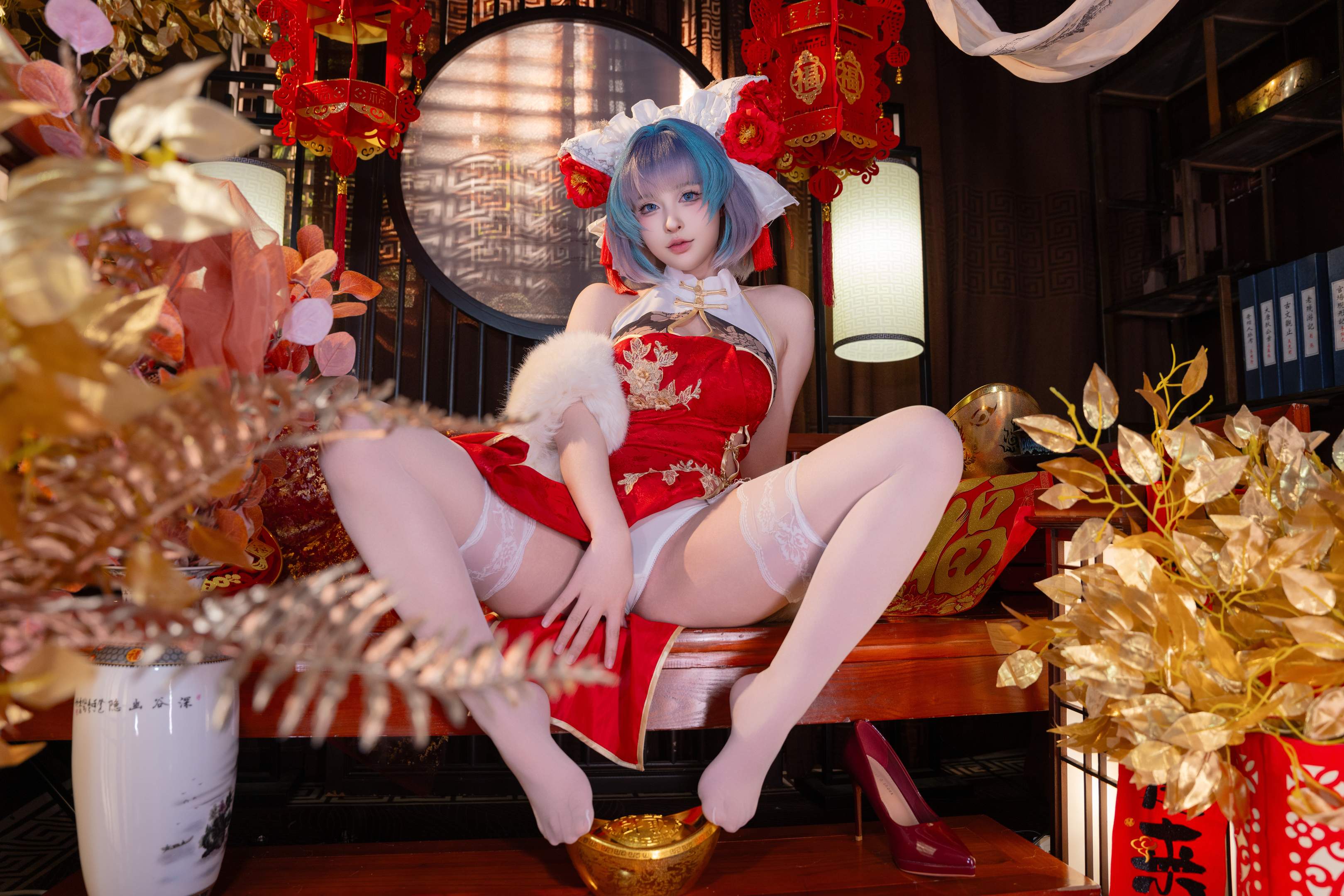 清水由乃 - Bạch Lam Hàng Tuyến Trà Khương Tân Xuân Qipao