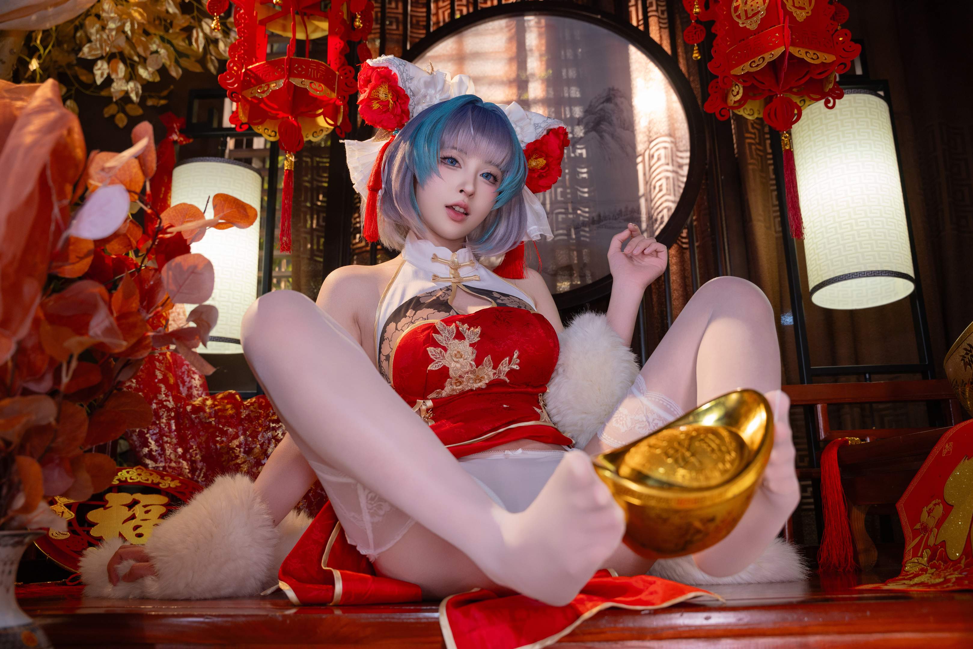 清水由乃 - Bạch Lam Hàng Tuyến Trà Khương Tân Xuân Qipao