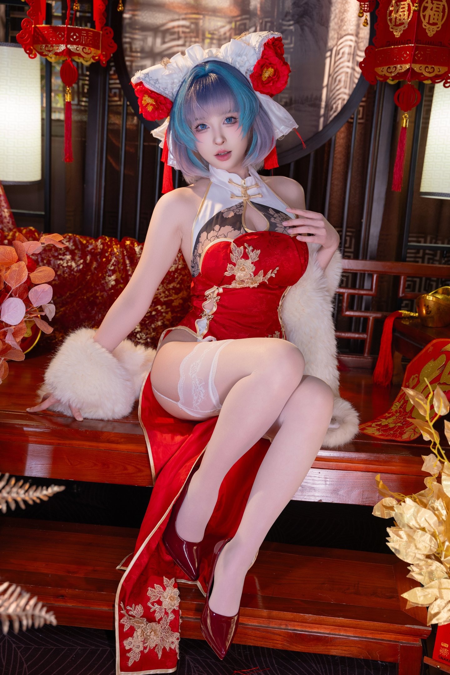 清水由乃 - Bạch Lam Hàng Tuyến Trà Khương Tân Xuân Qipao