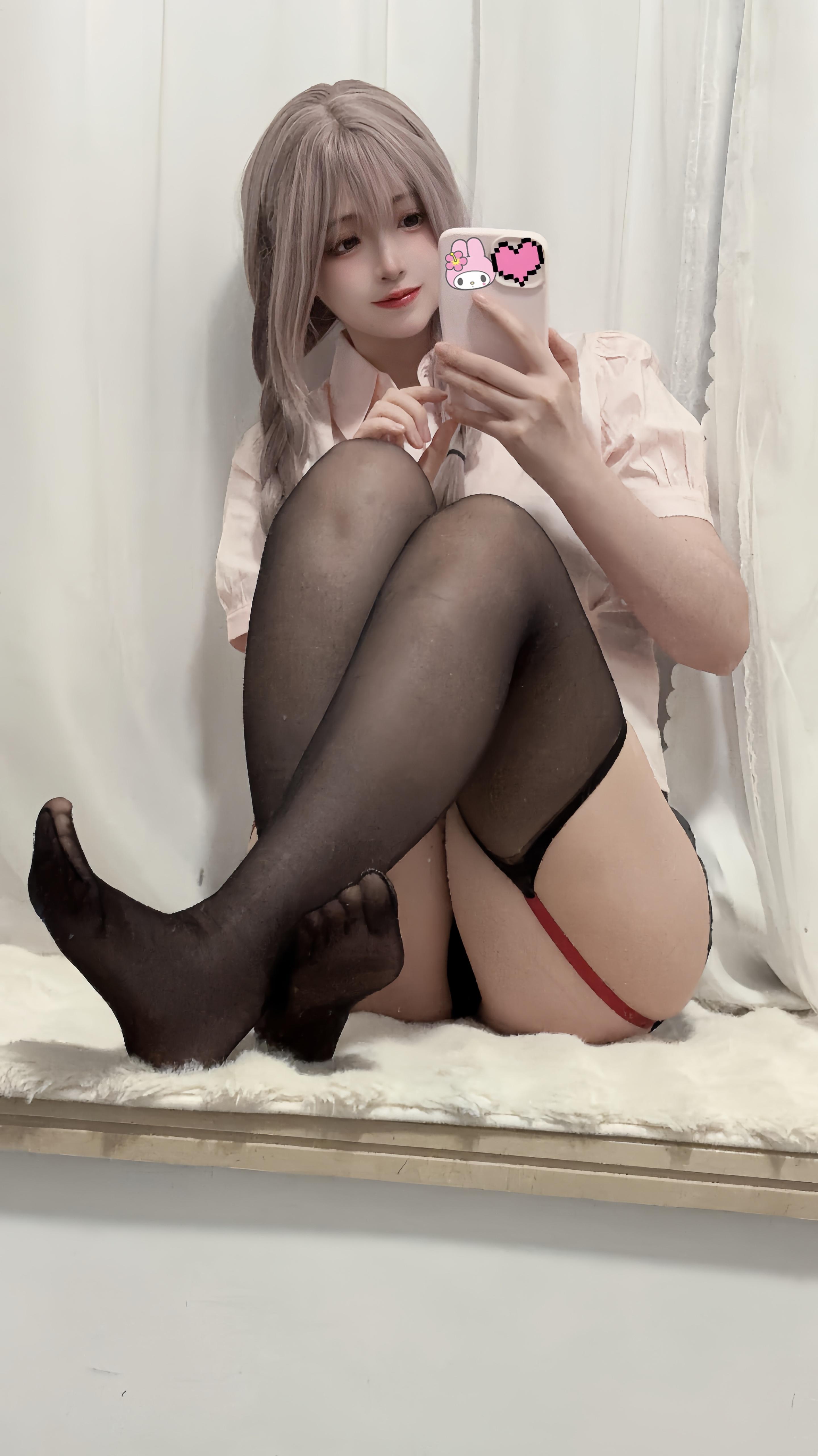 Fengmao SS 2024年1月 Fantia 黒ストッキング 79P