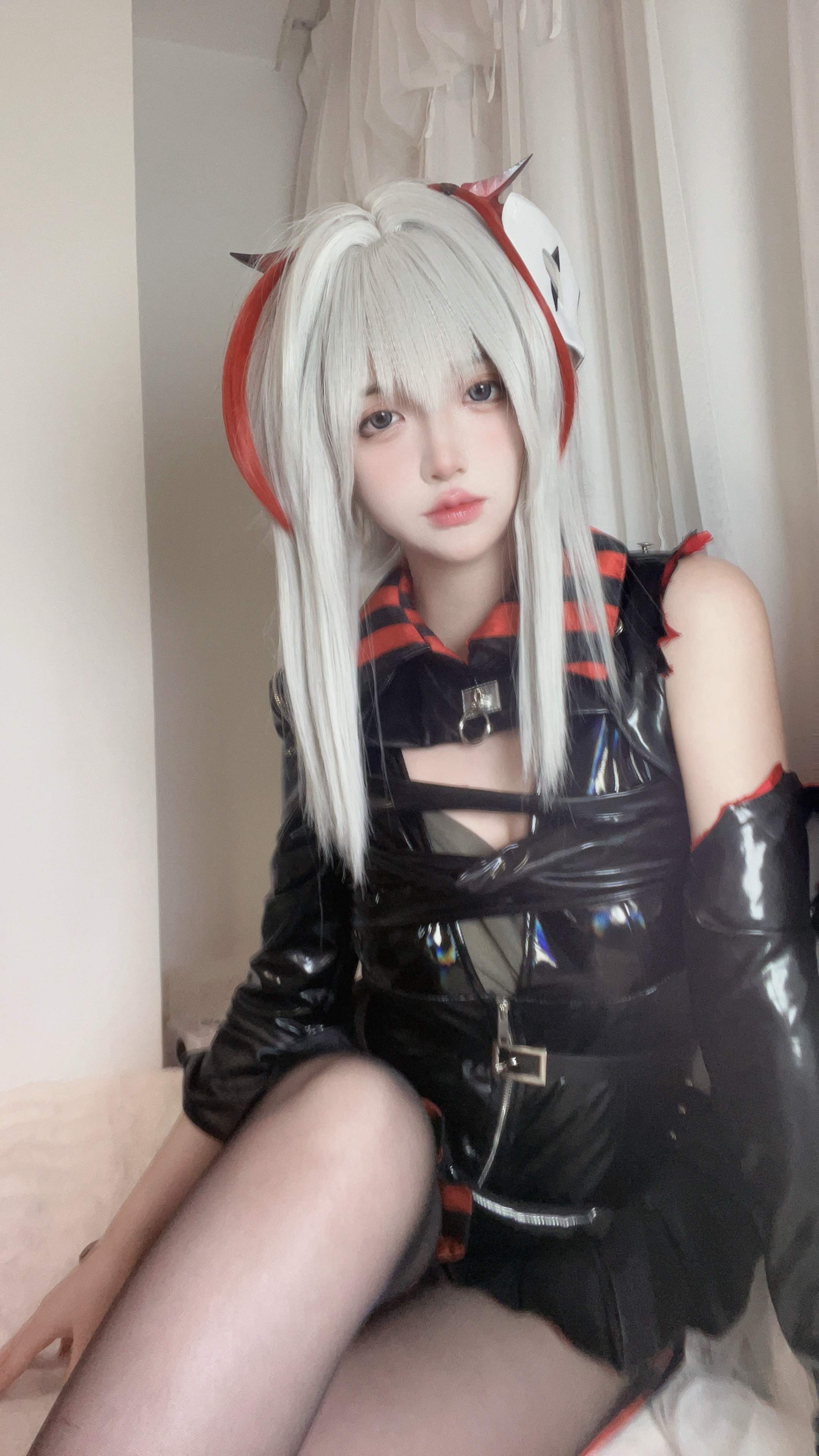 Fengmao SS 2024年1月 Fantia 黒ストッキング 79P