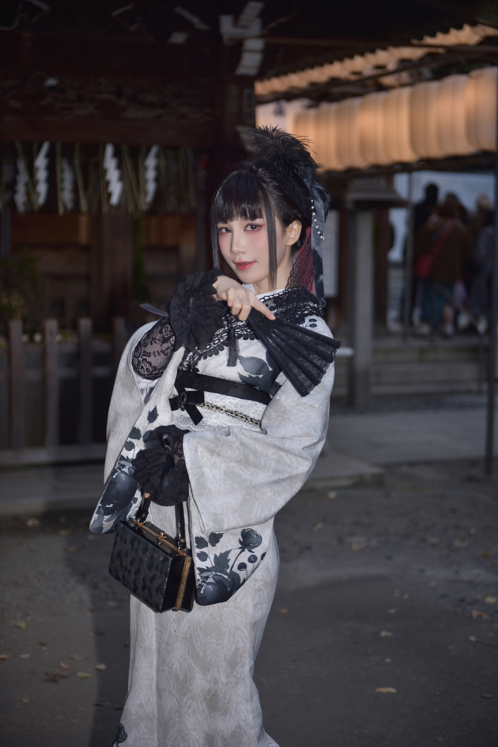 Water Bound Aqua - Black Lace Kimono 70P