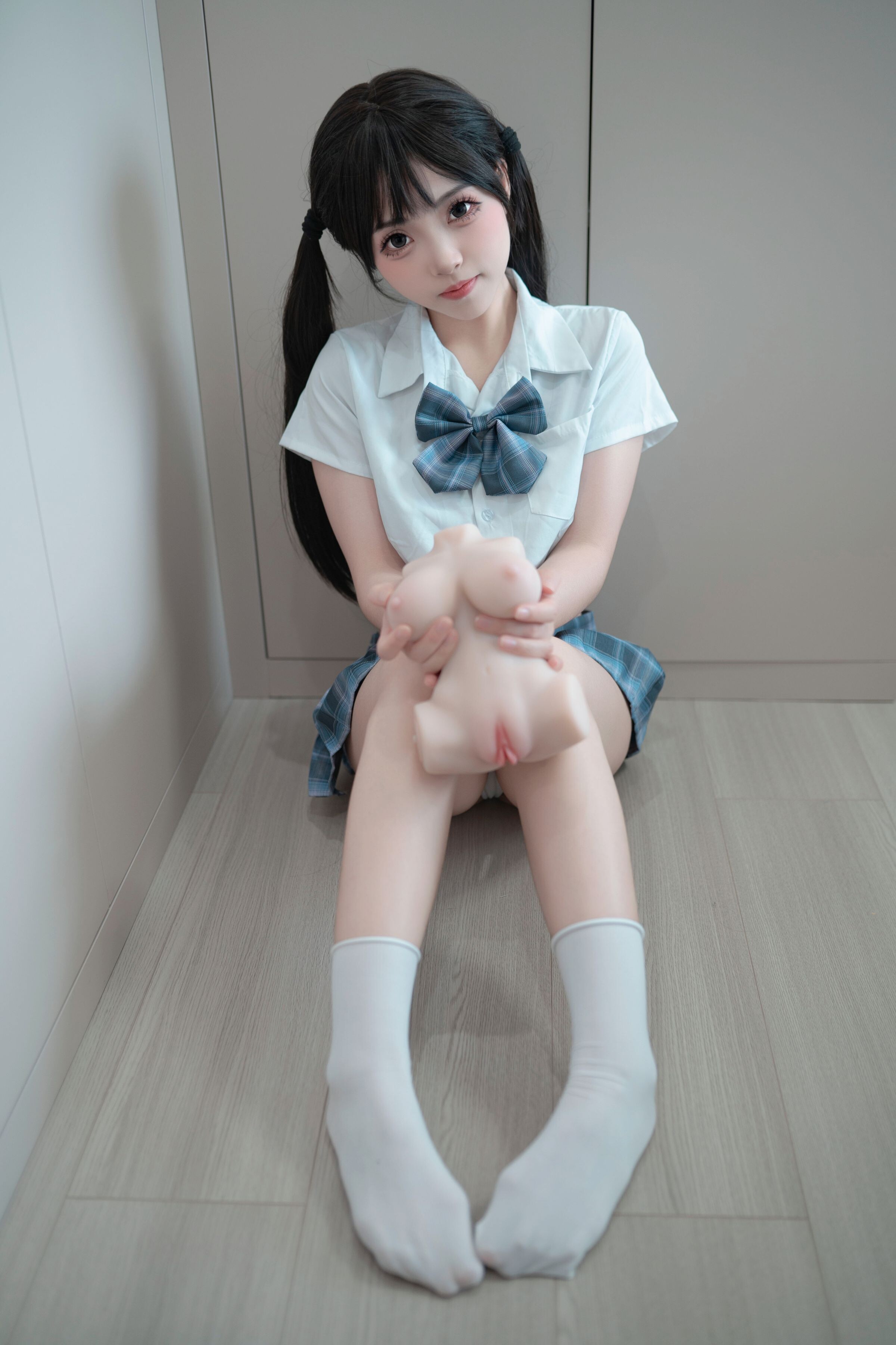 Bangni Bonnie Bộ Video Gia Có Em Gái 671V
