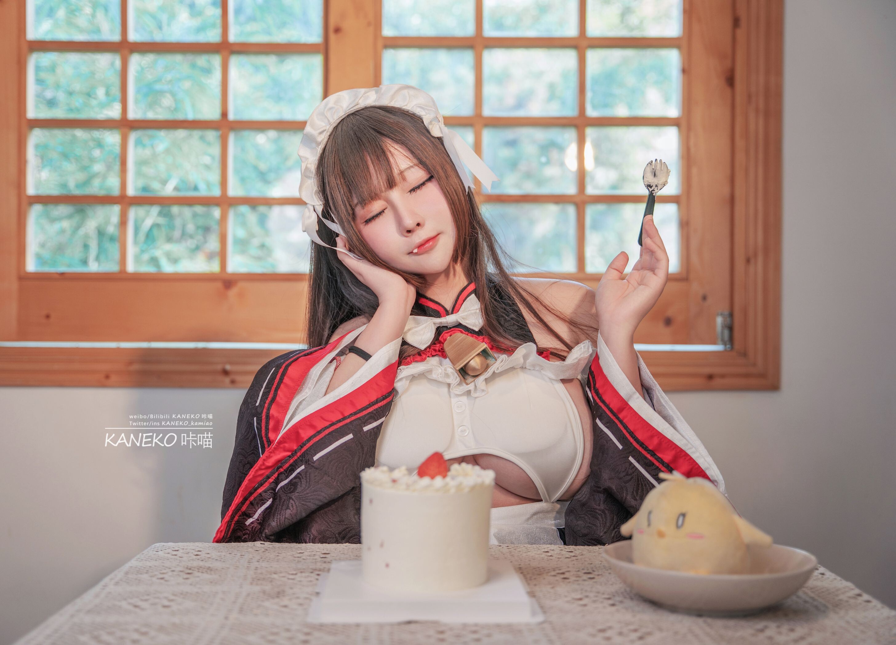 KANEKO_咔喵 - 樫野牛牛女僕 35P2V