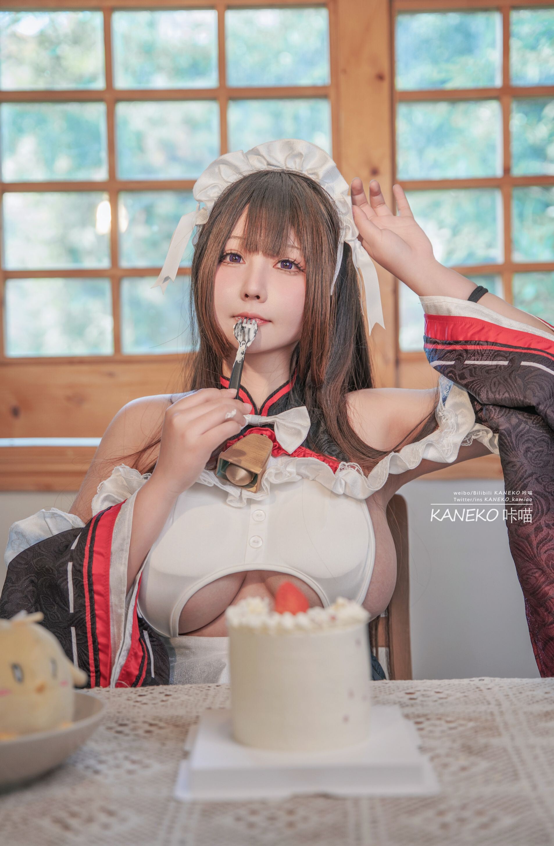 KANEKO_咔喵 - 樫野牛牛女僕 35P2V