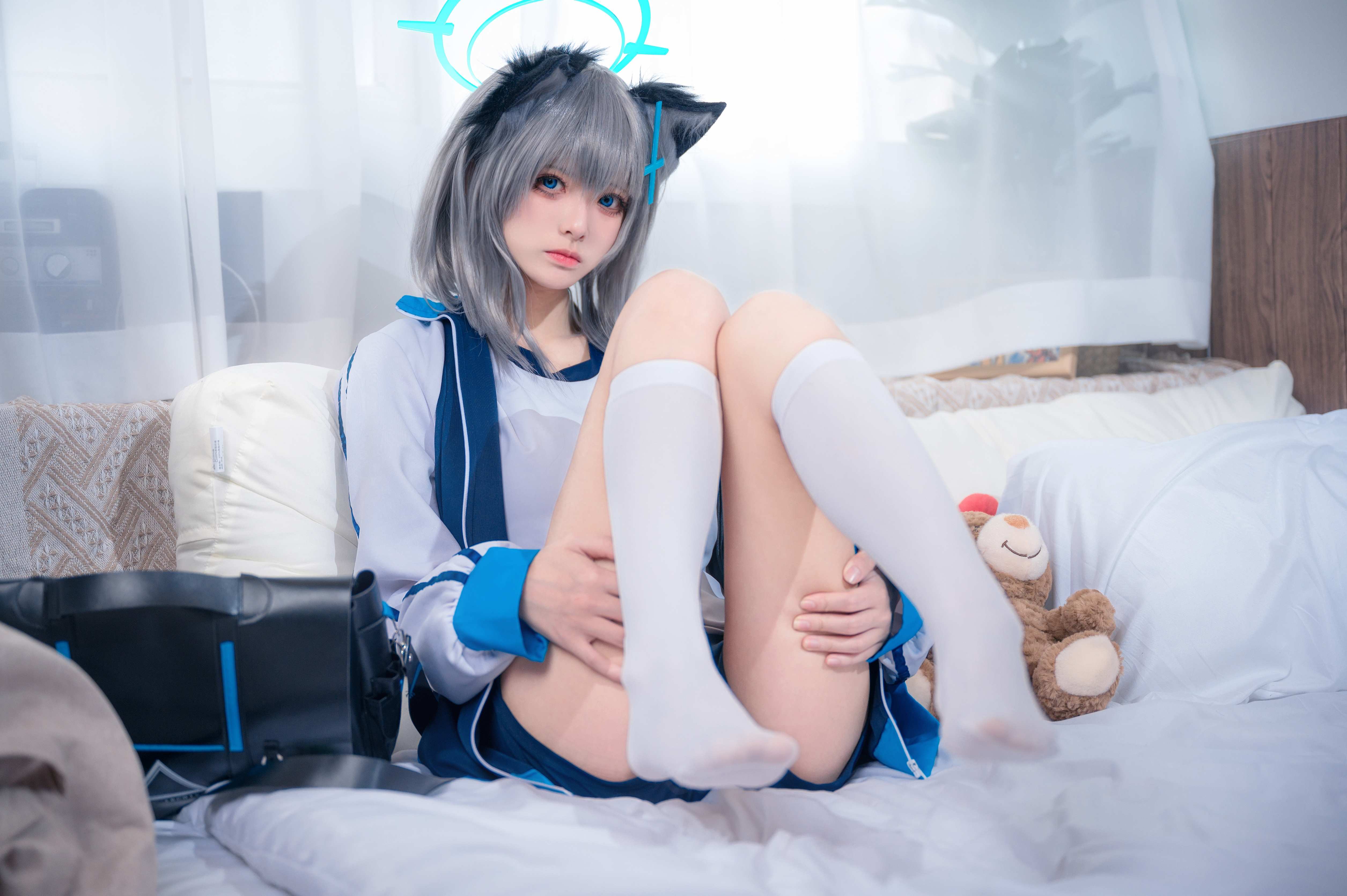 九柒喵 - Đồ thể dục trắng 17P