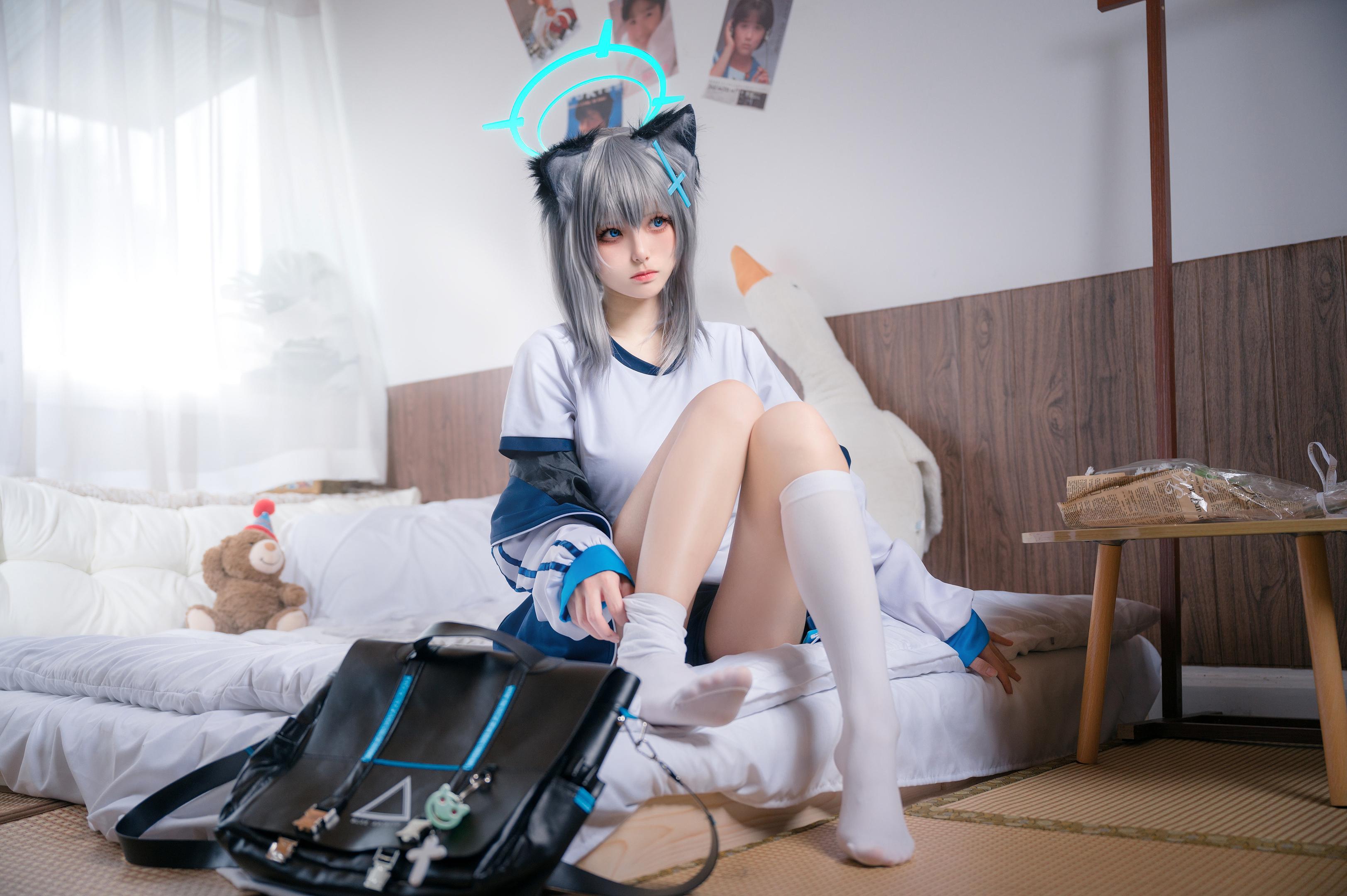 九柒喵 - Đồ thể dục trắng 17P