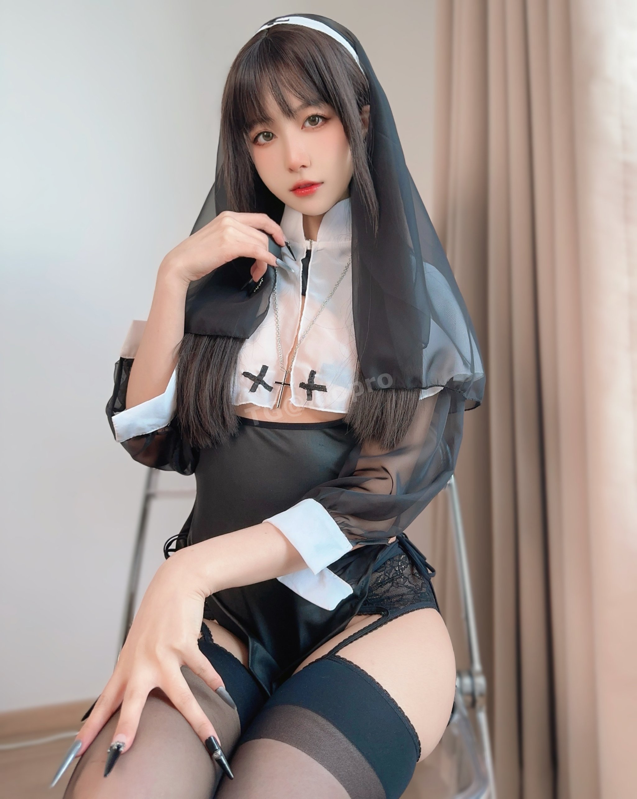 Pudding Dafa 珍珠祷告 Photo Set