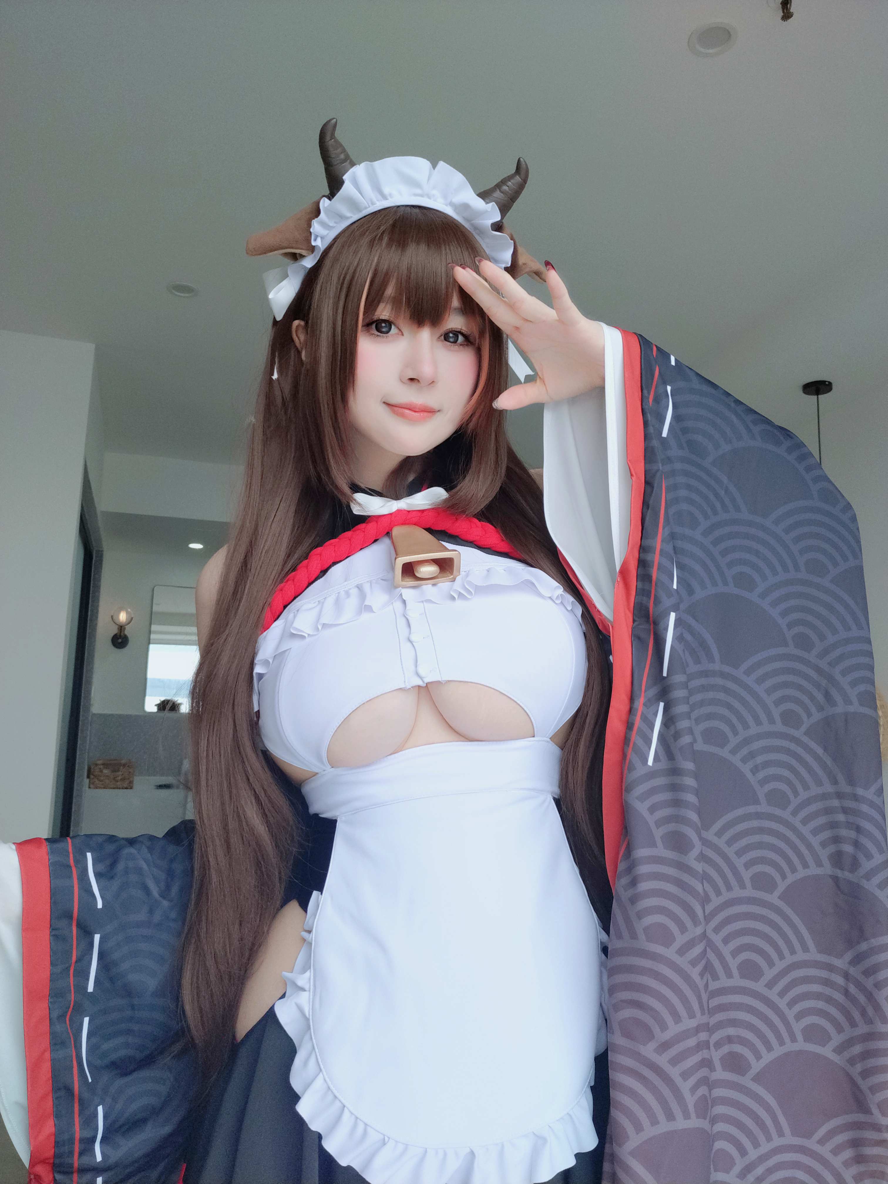 白銀81 - アズールレーン 樫野 88P1V