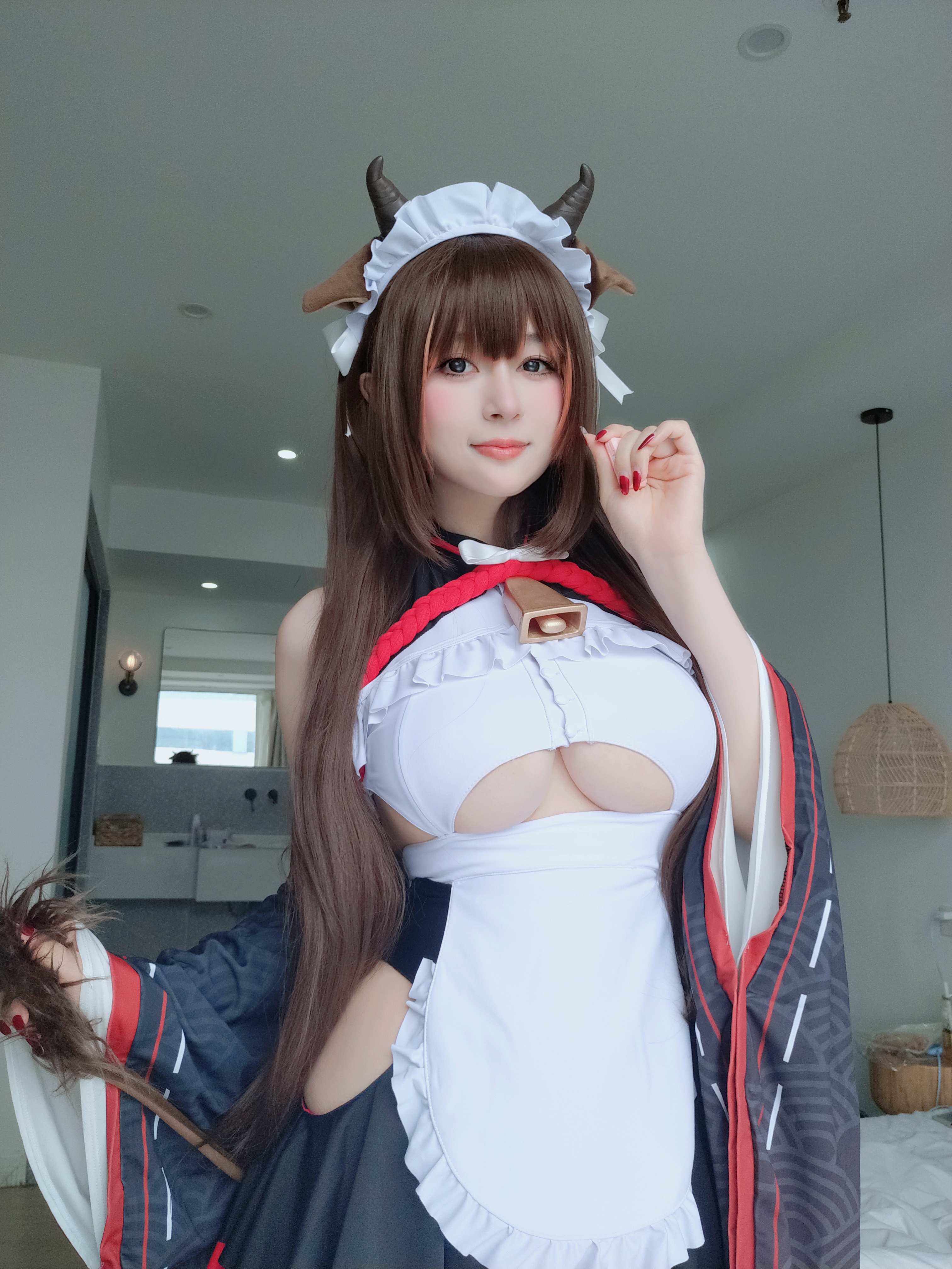 白銀81 - アズールレーン 樫野 88P1V