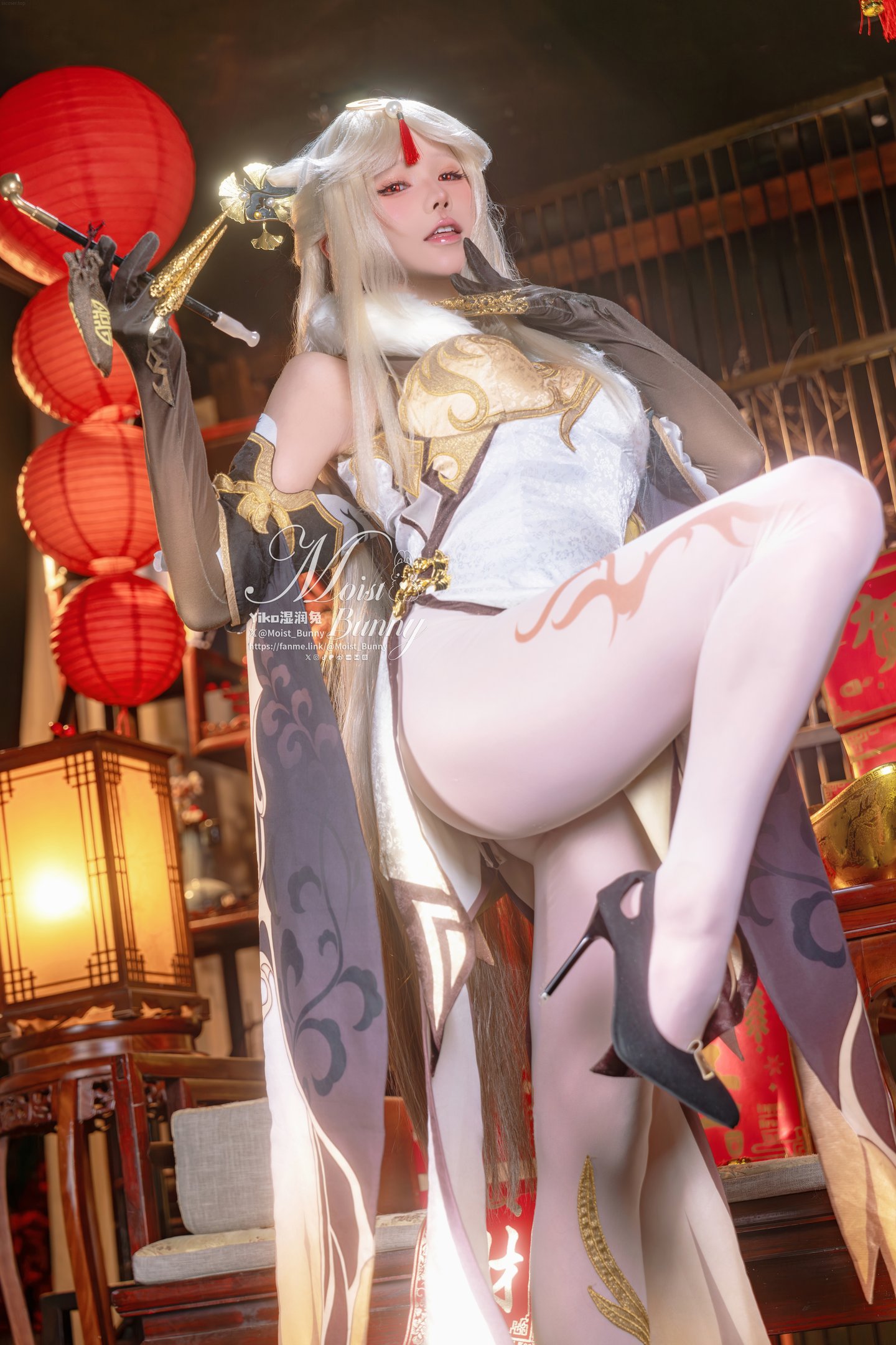 咬一口兔娘 Yiko湿润兔 - 金蛇来财 凝光贺岁 Good night kiss 写真セット 90P1V
