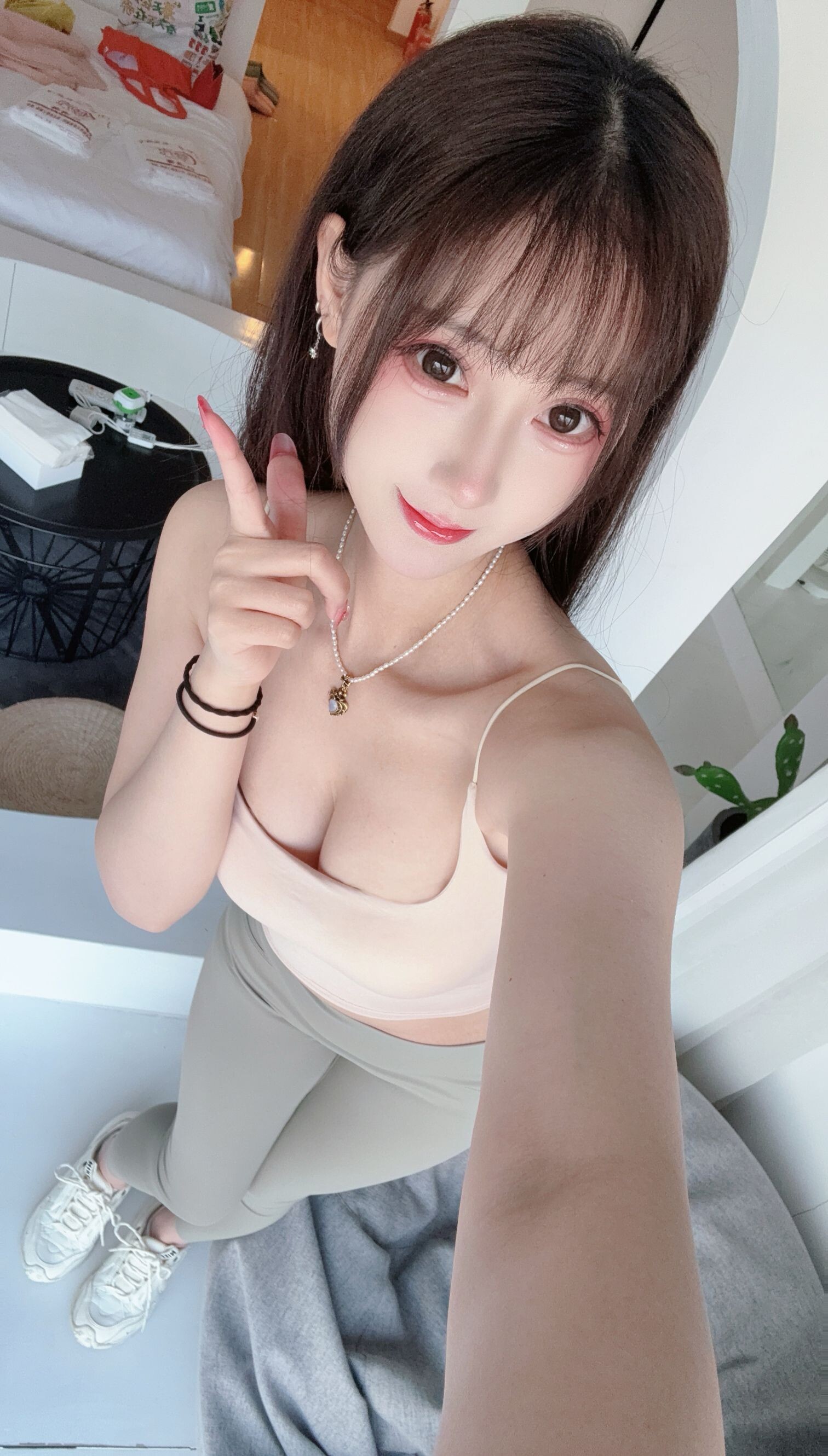 羽生三未 - Chị Yoga 42P1V
