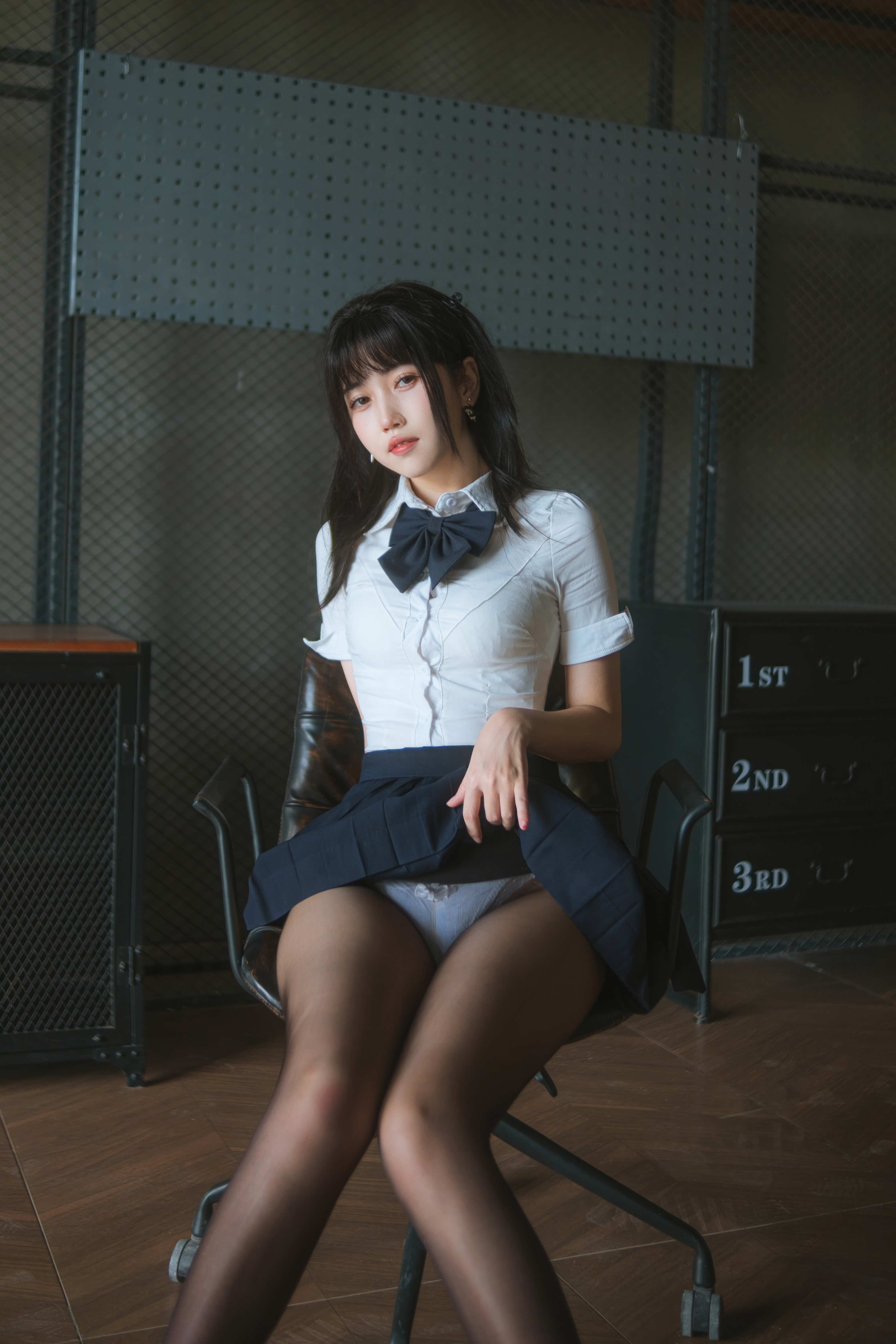 猫 - JK学妹户外 59P