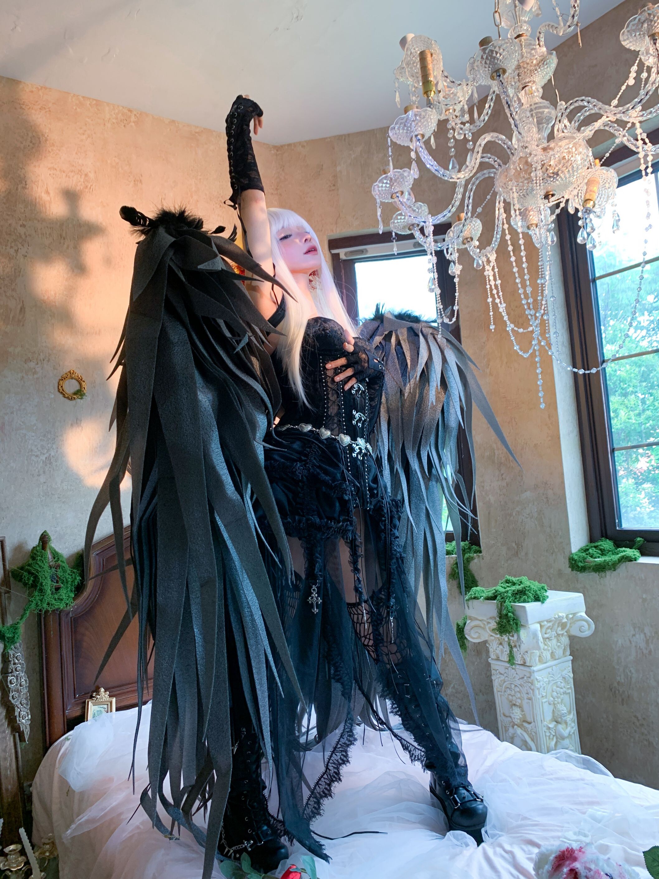 蠢沫沫 - 黒い白鳥