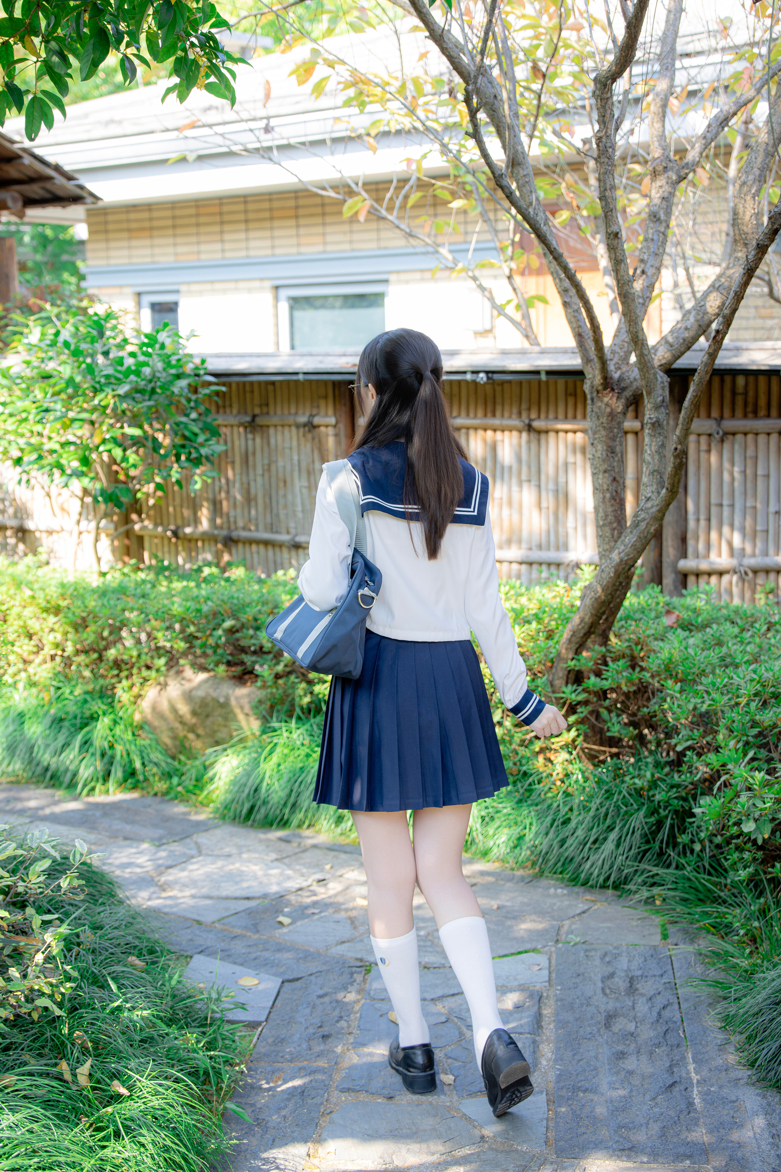 奈吉莎魔物喵 - 真面目な委員長 89P