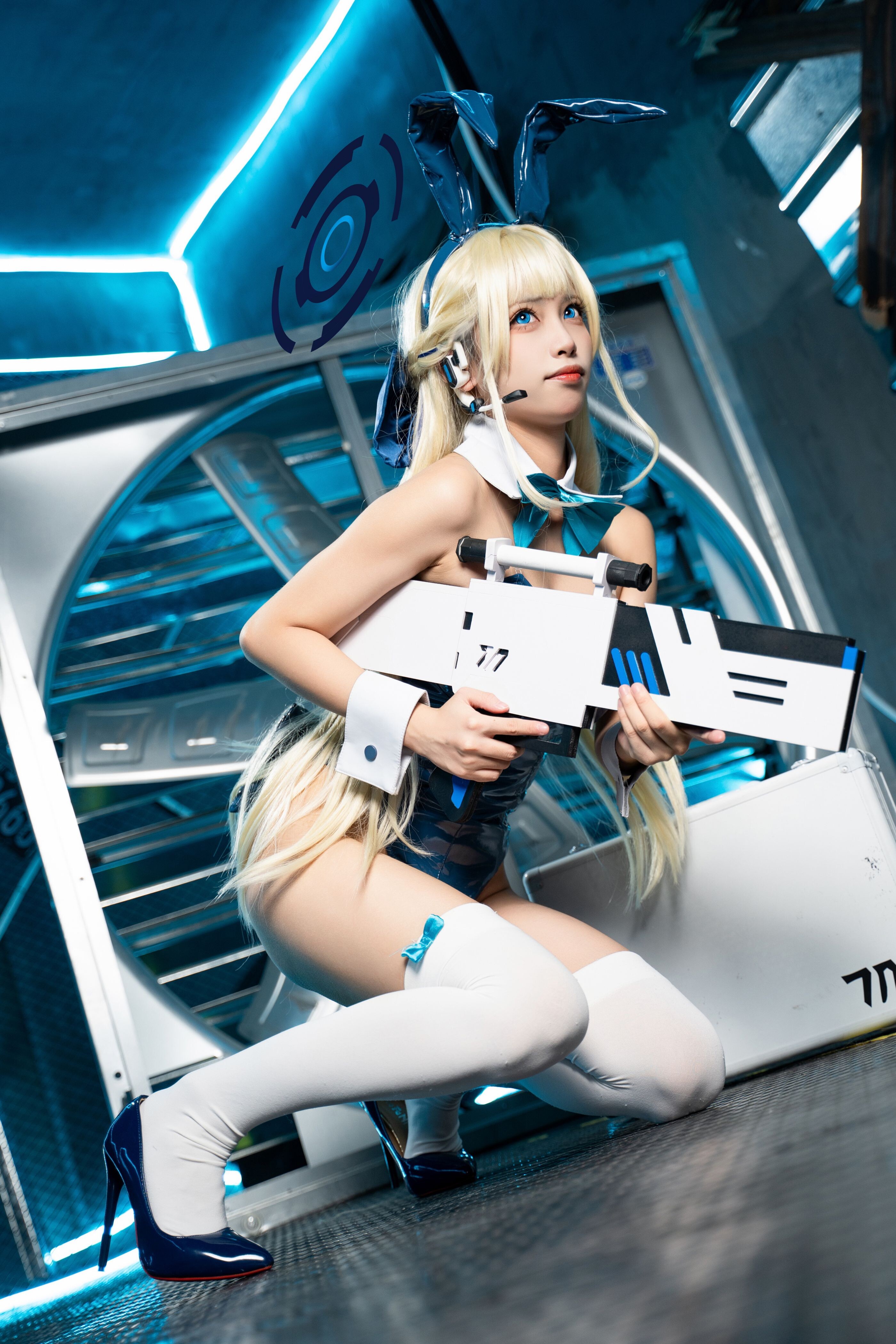 Three Unmanned Types - Flying Bird Horse Time Rabbit Girl Battle Suit