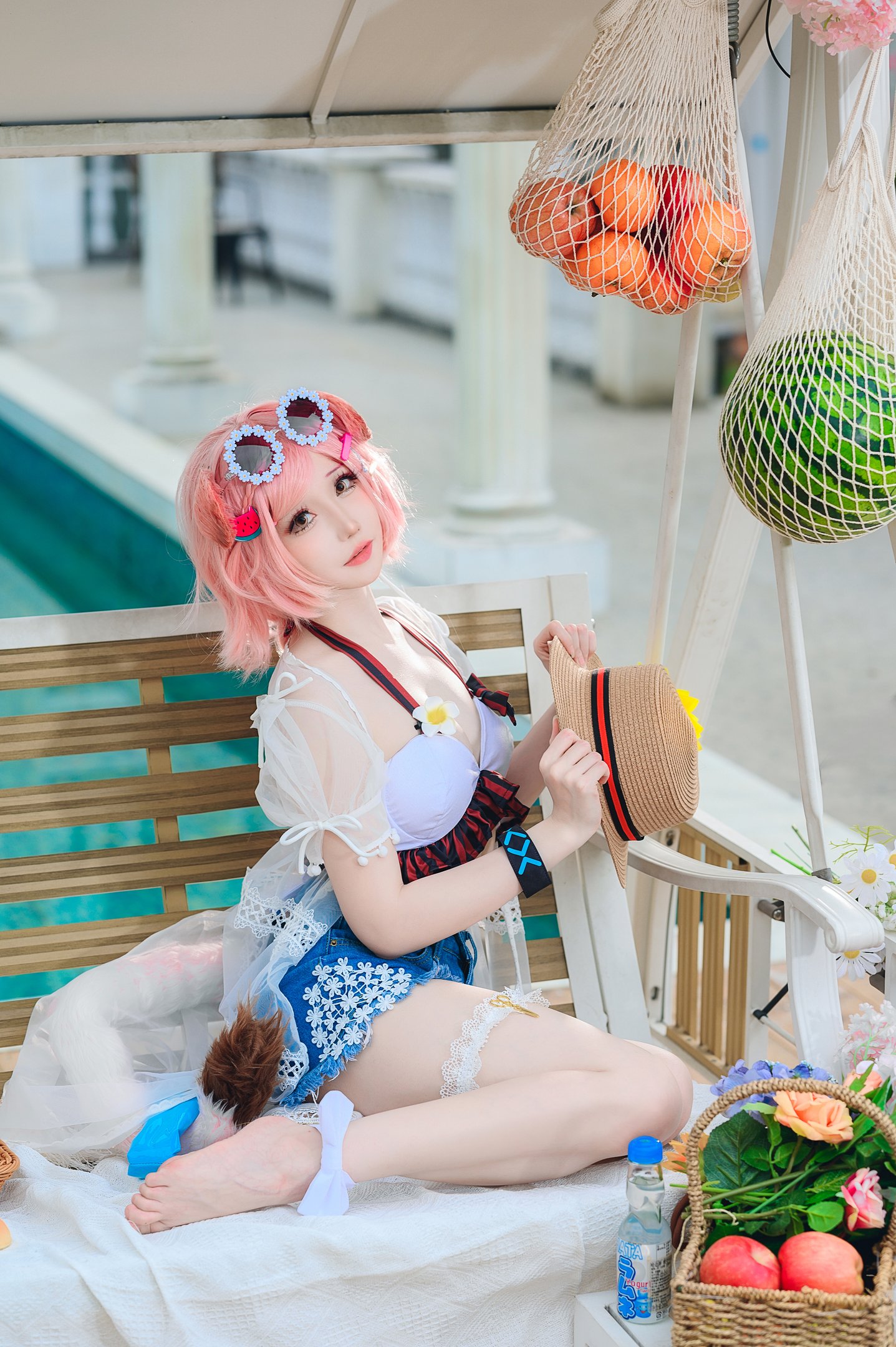 Smoked Charcoal -明日方舟  Clear Flash Swimsuit