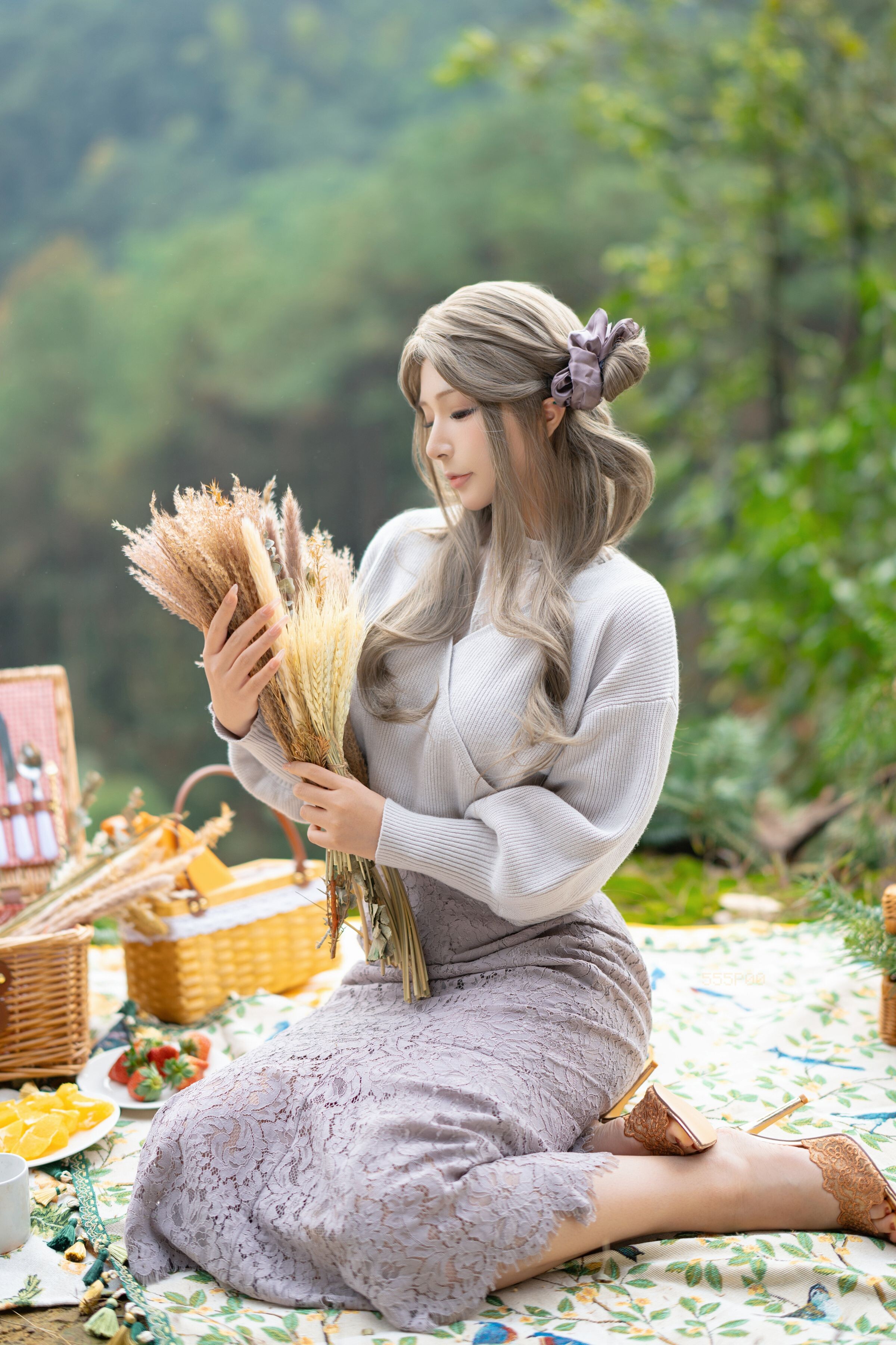 Yuuhui Madam's Spring Trip Plan 131P2V Photo Set