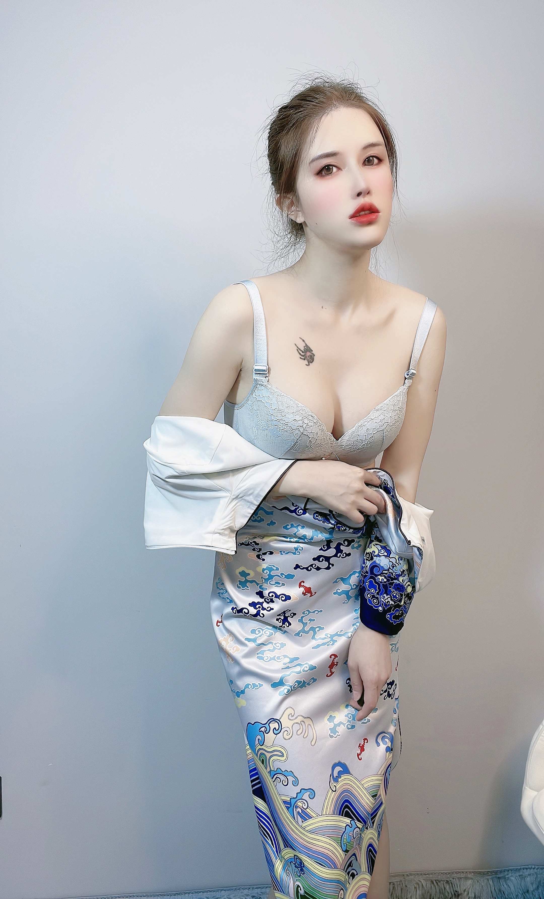 鹿八岁baby -  Trận đào tạo trên tàu điện ngầm