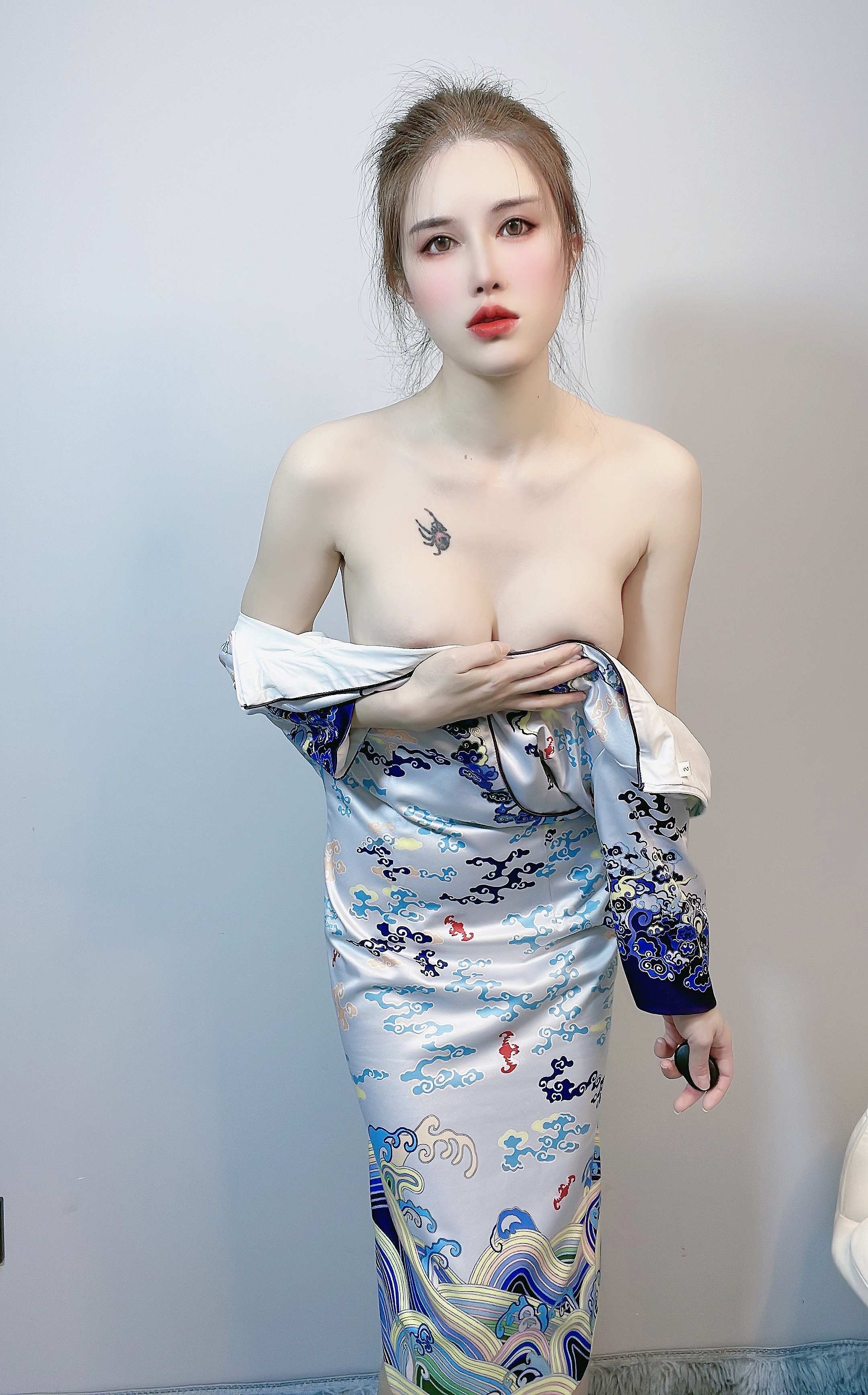 鹿八岁baby -  Trận đào tạo trên tàu điện ngầm