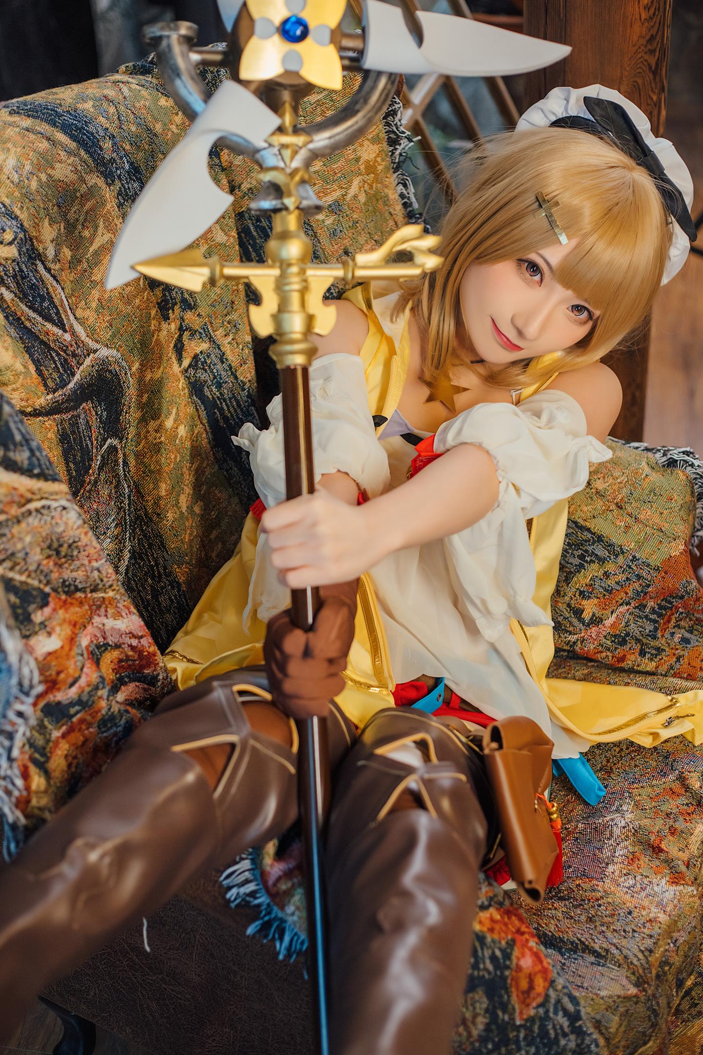 Is three, not world -  Leisha's Alchemy Workshop