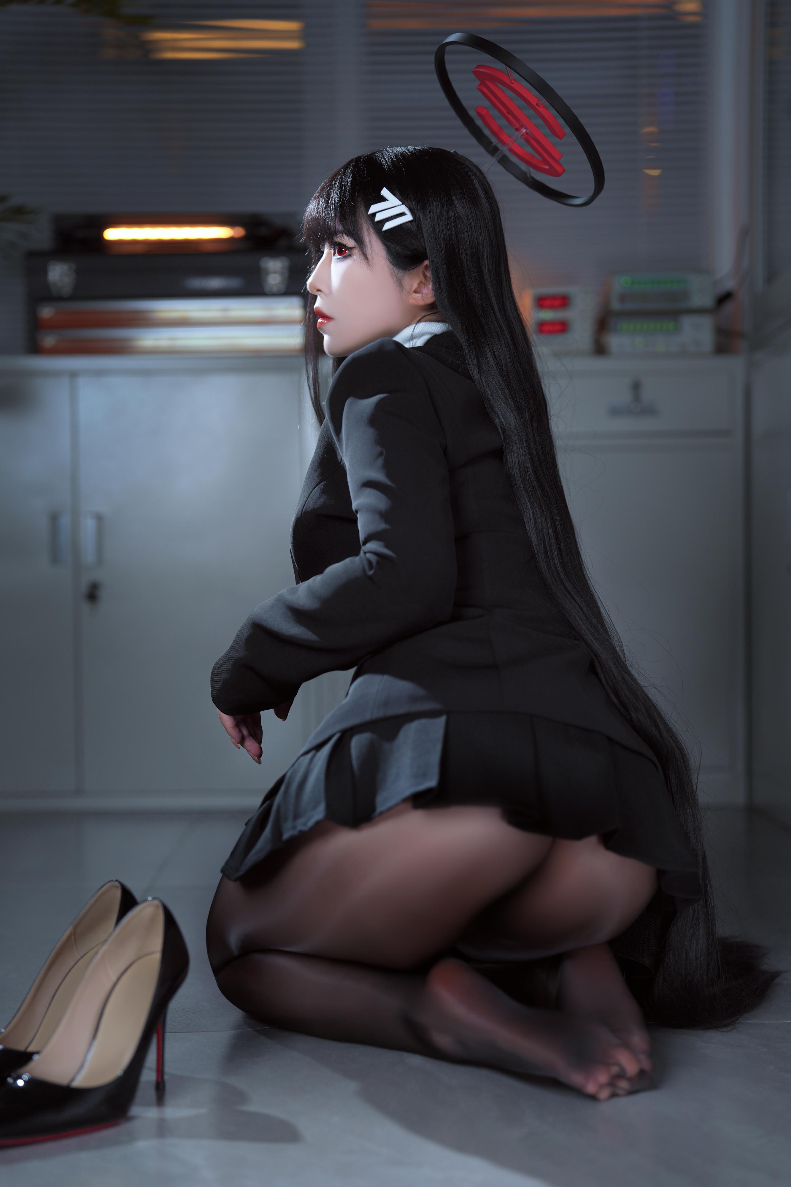 半半子 碧藍檔案調月莉音 Cosplay 60P