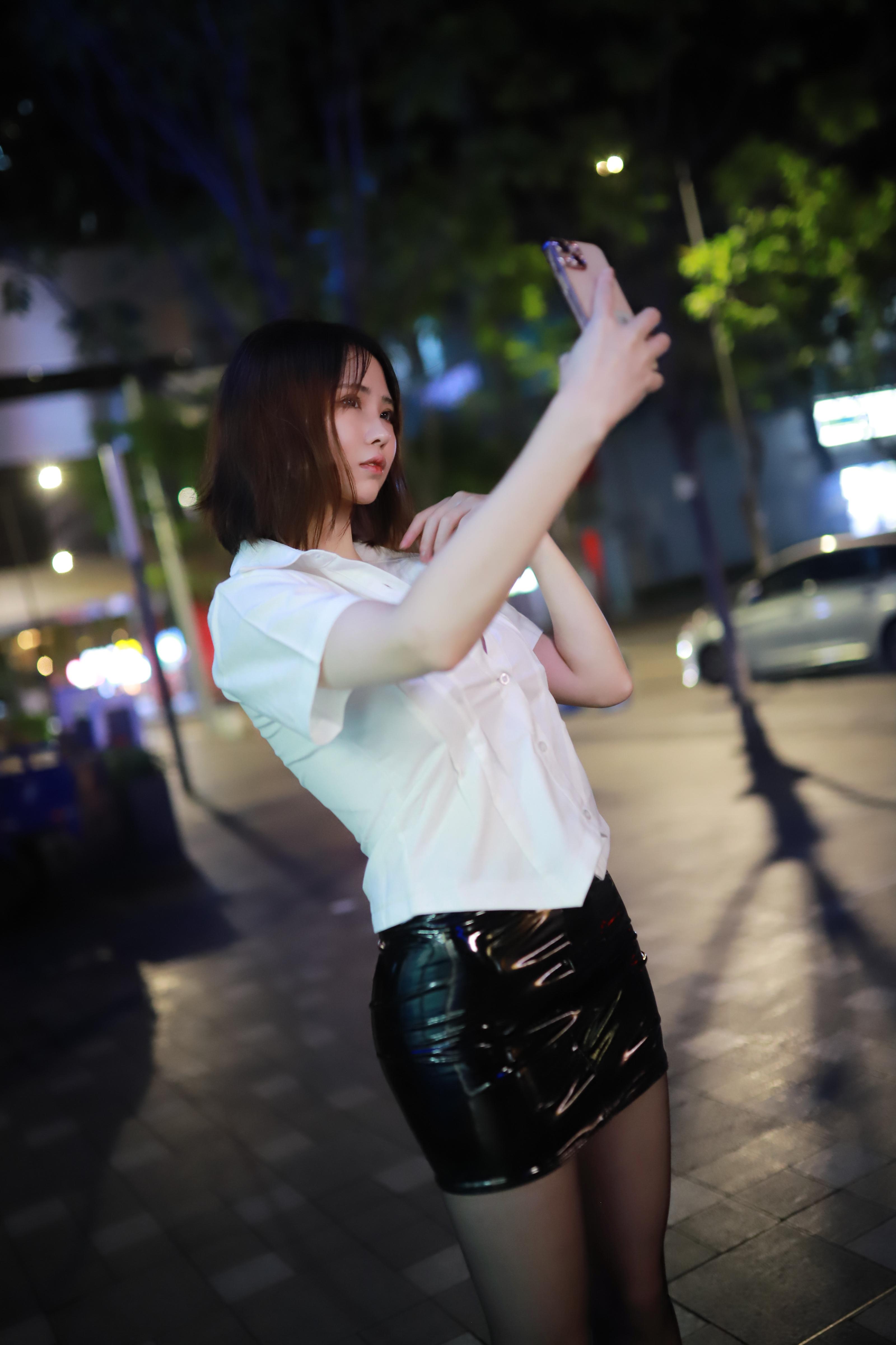 上杉绘梨落 - bị người khác theo dõi 102P
