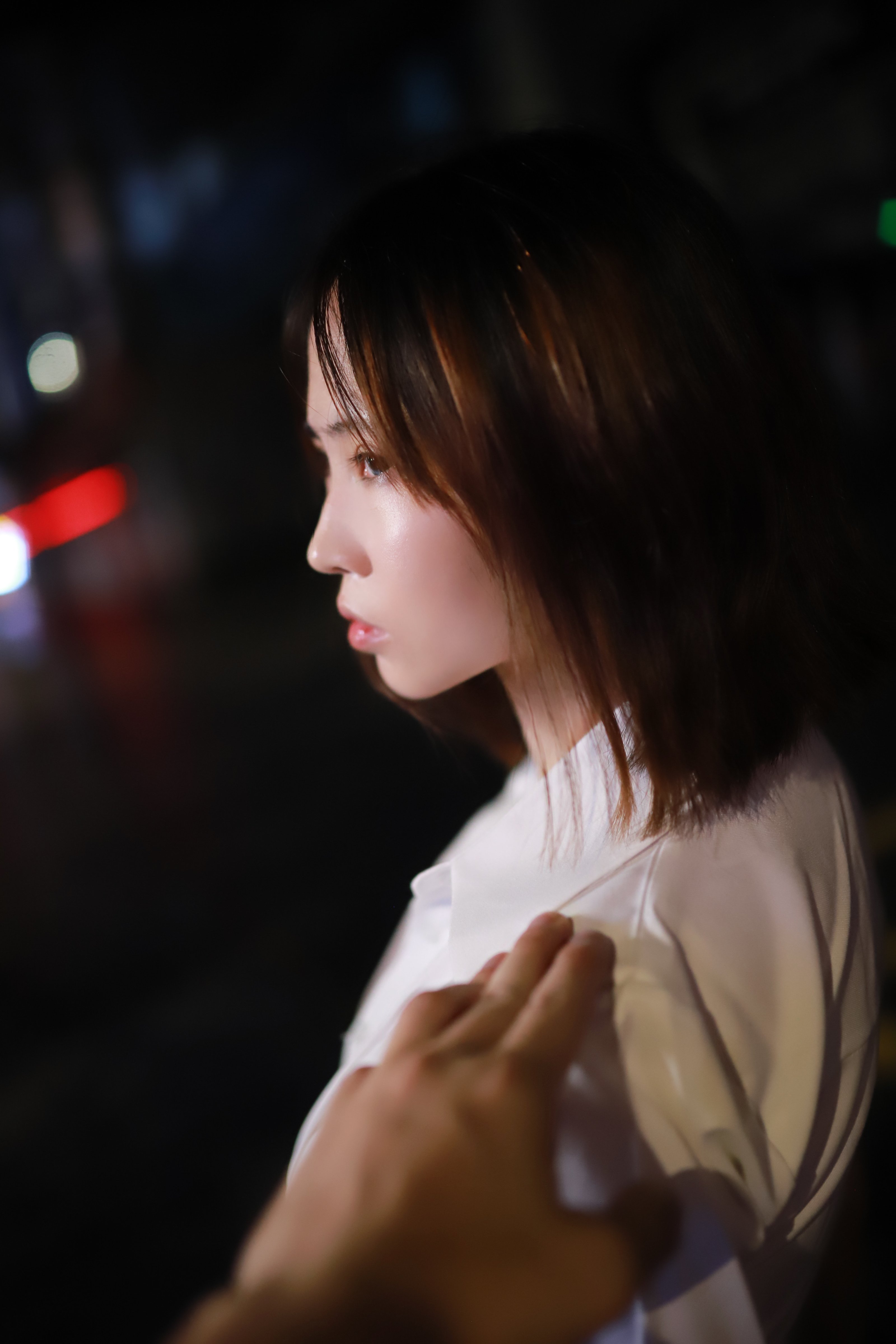 上杉绘梨落 - bị người khác theo dõi 102P