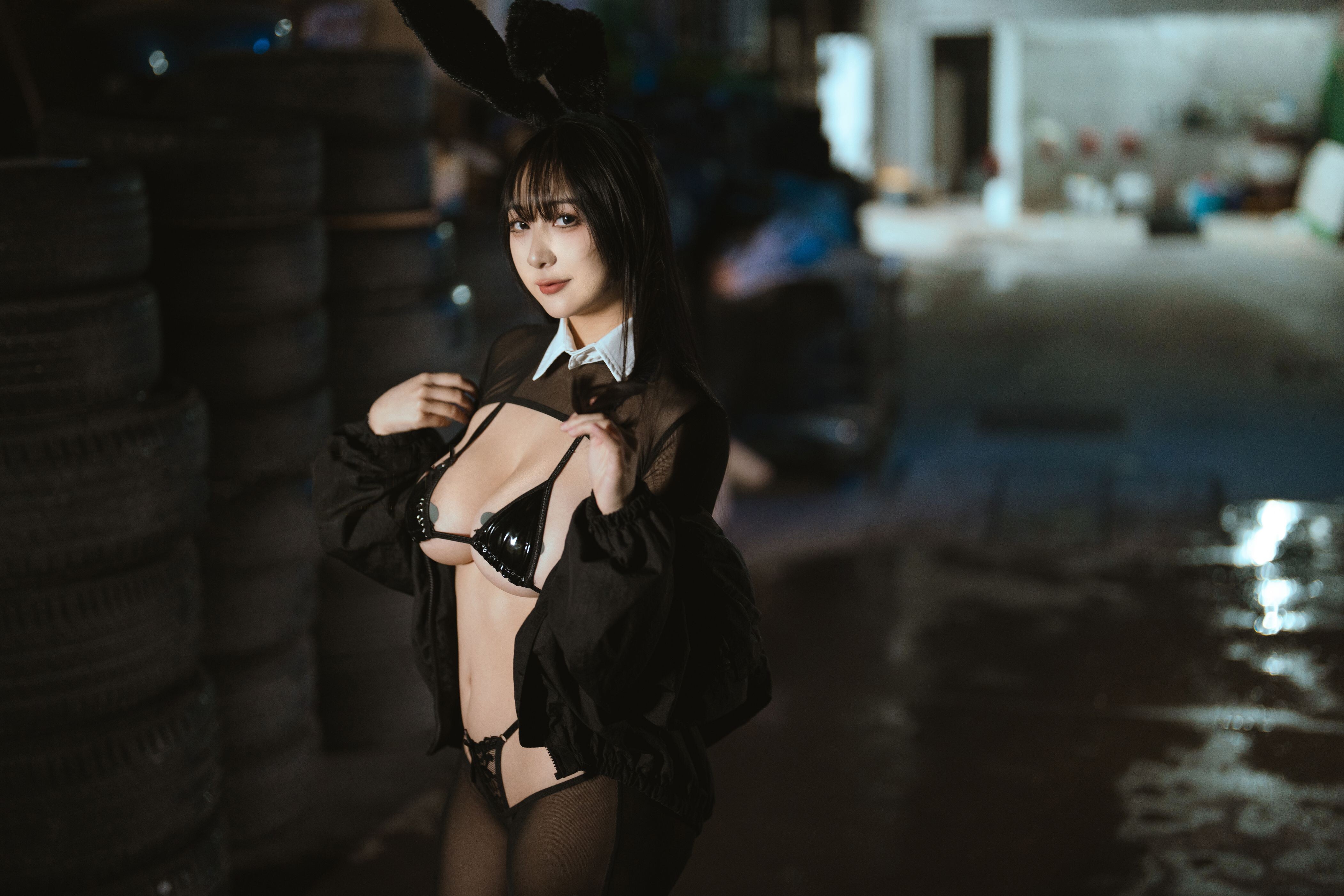 浅安安 -  นางสาวกระต่ายป่า