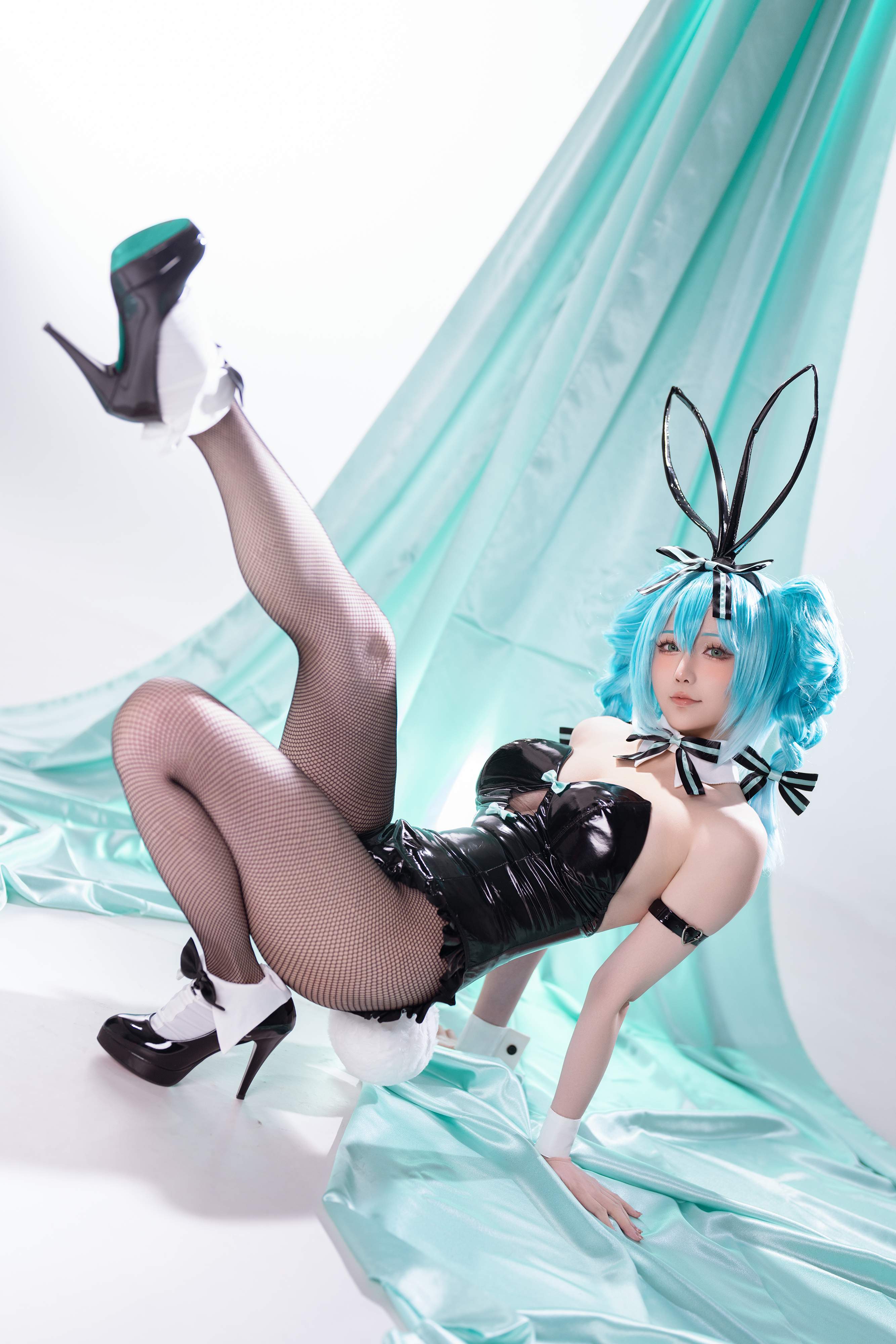 Star's Delay - Hatsune Miku, the Rabbit Girl